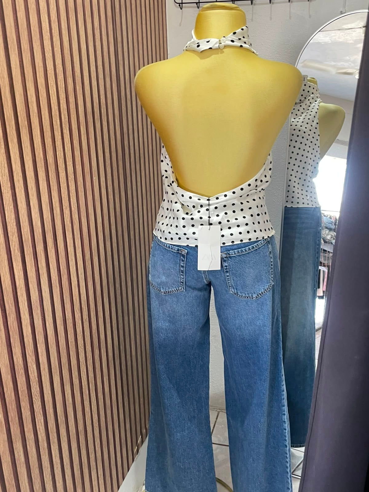 Top halter puntos Zara