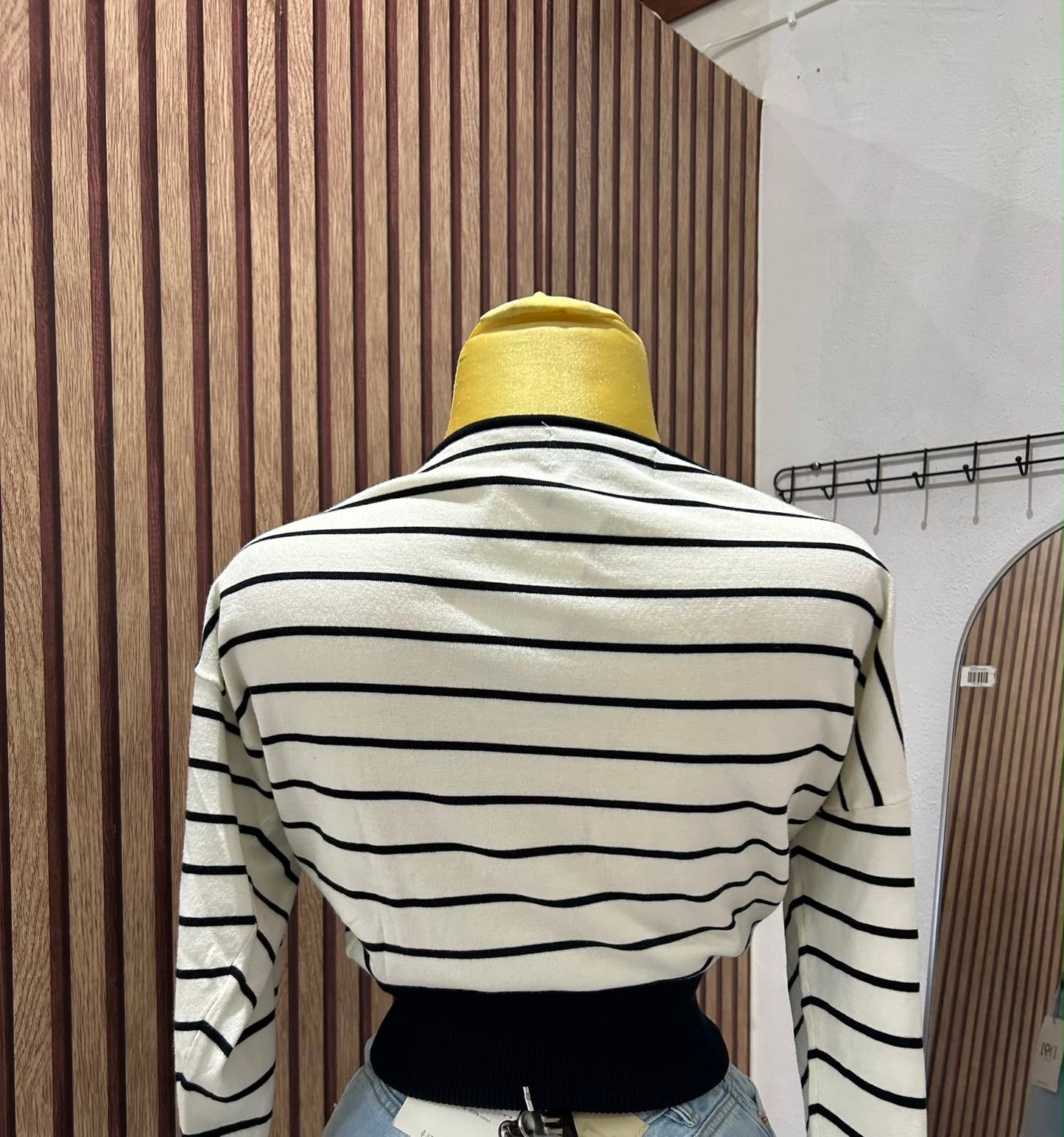 BLUSA MANGA LARGA BERSHKA