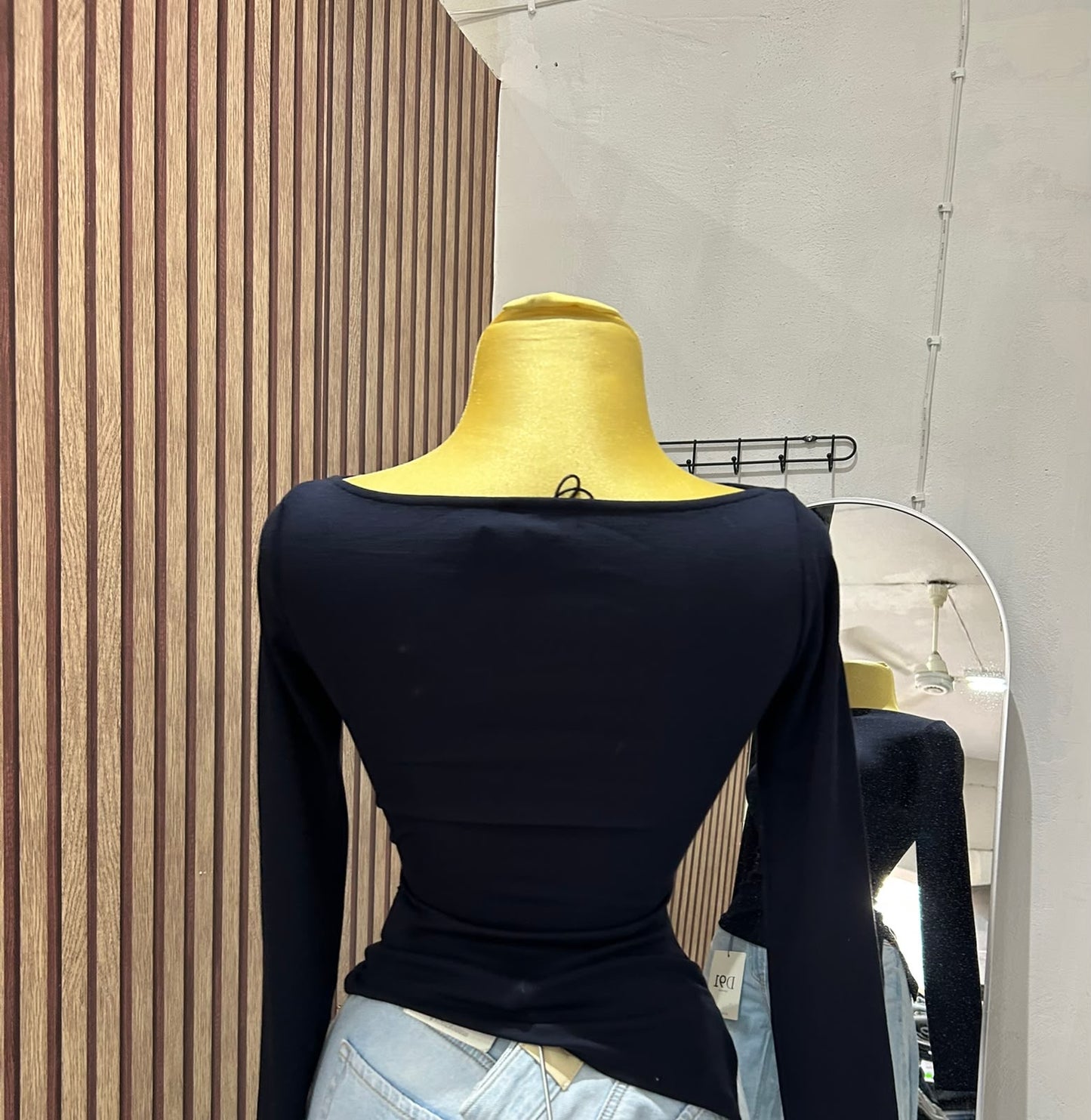 BLUSA MANGA LARGA BERSHKA