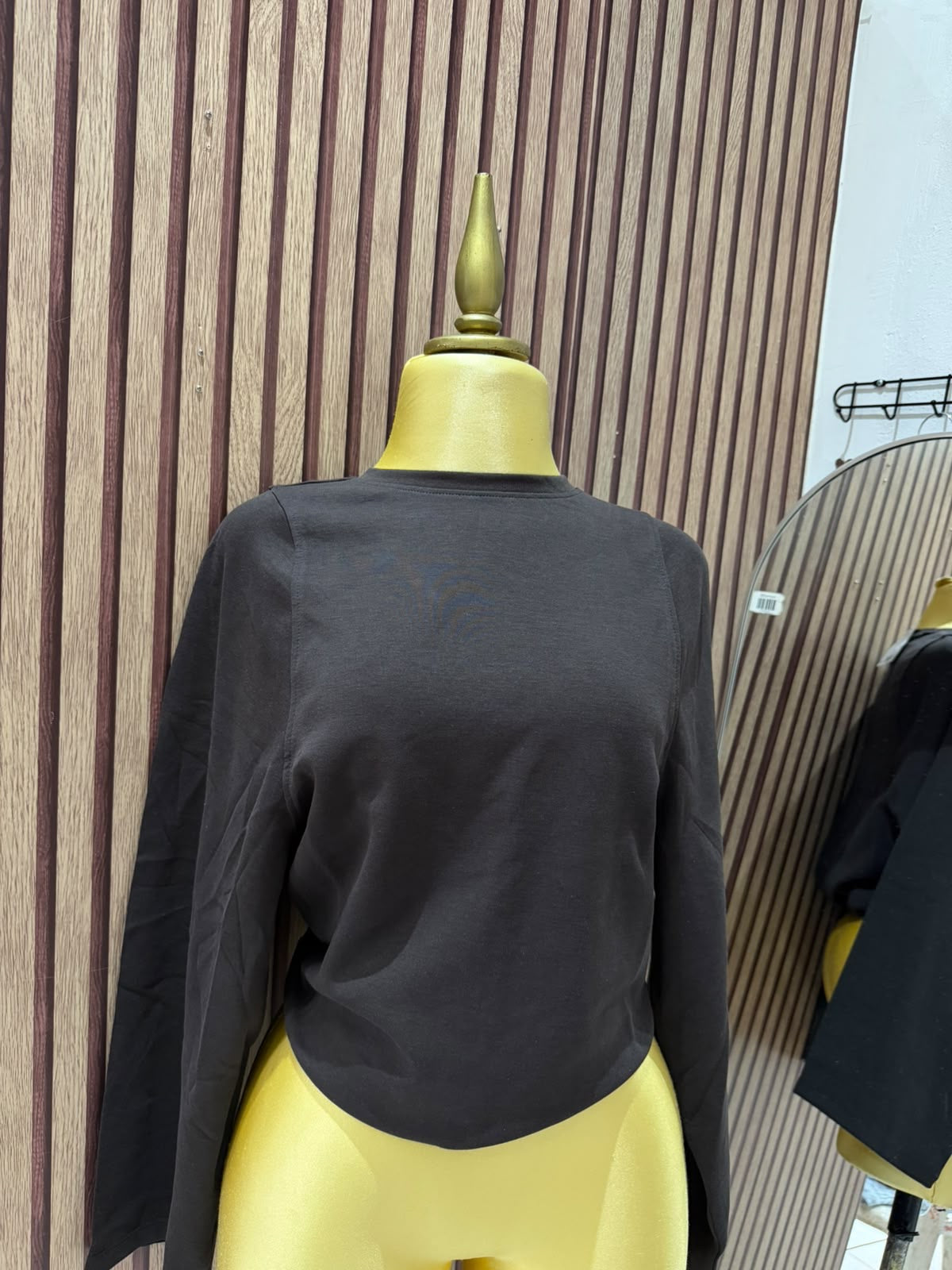 BLUSA MANGA LARGA