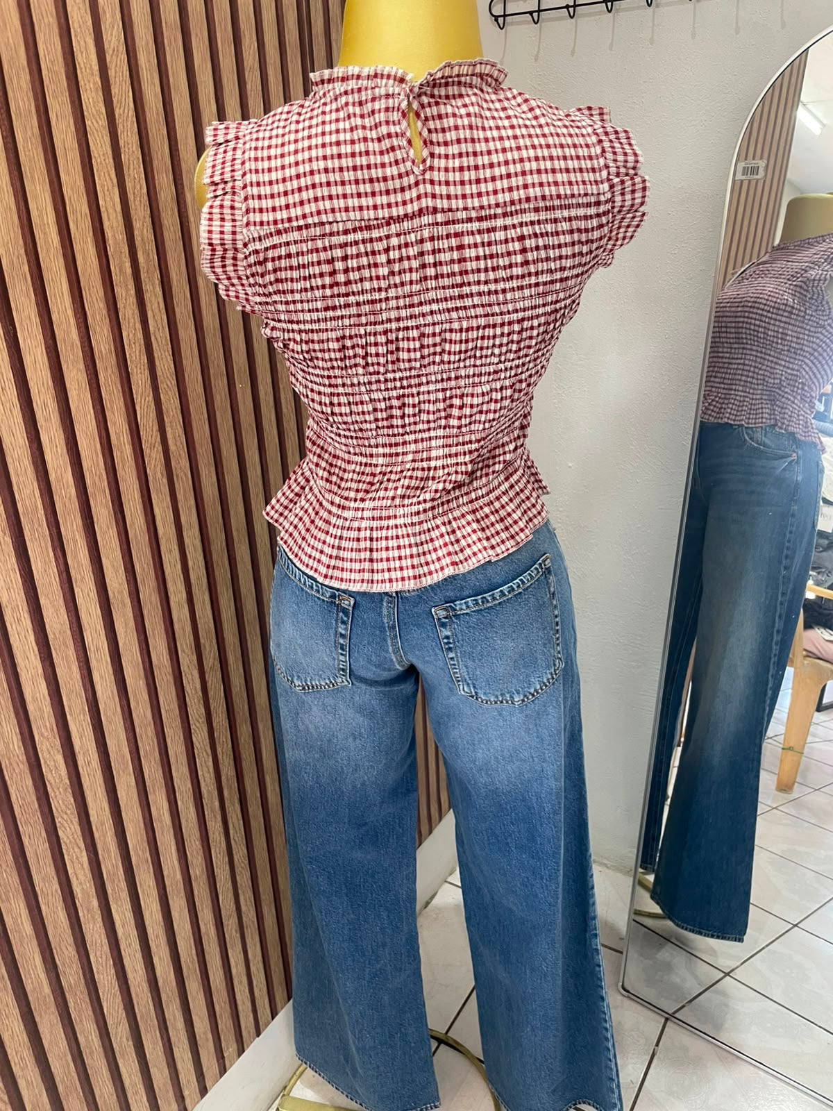 Blusa cuadrada Zara