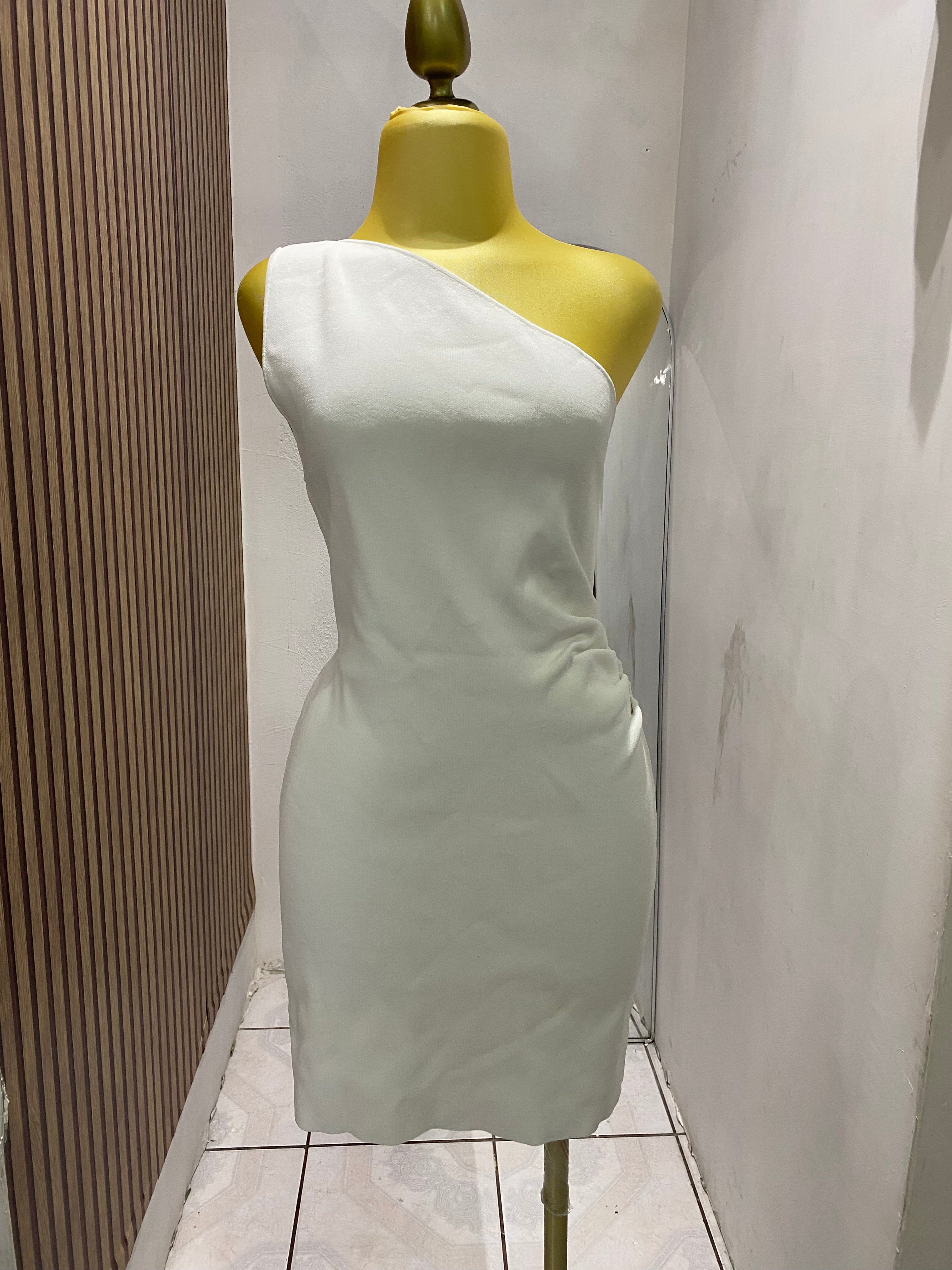 Vestido (ZARA)