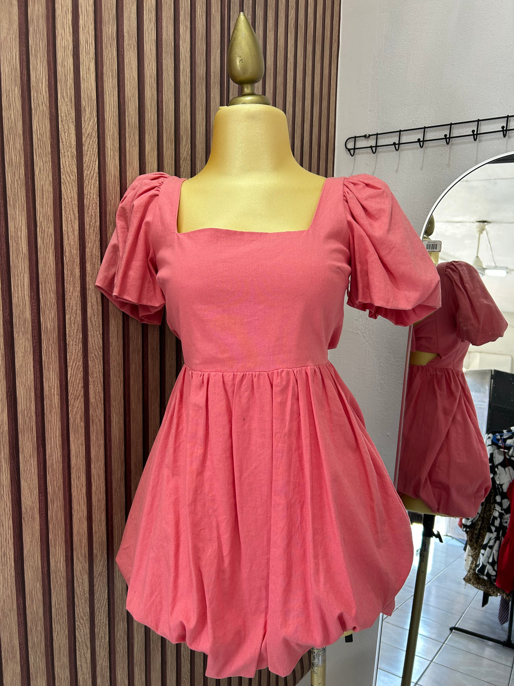 Vestido (ZARA)