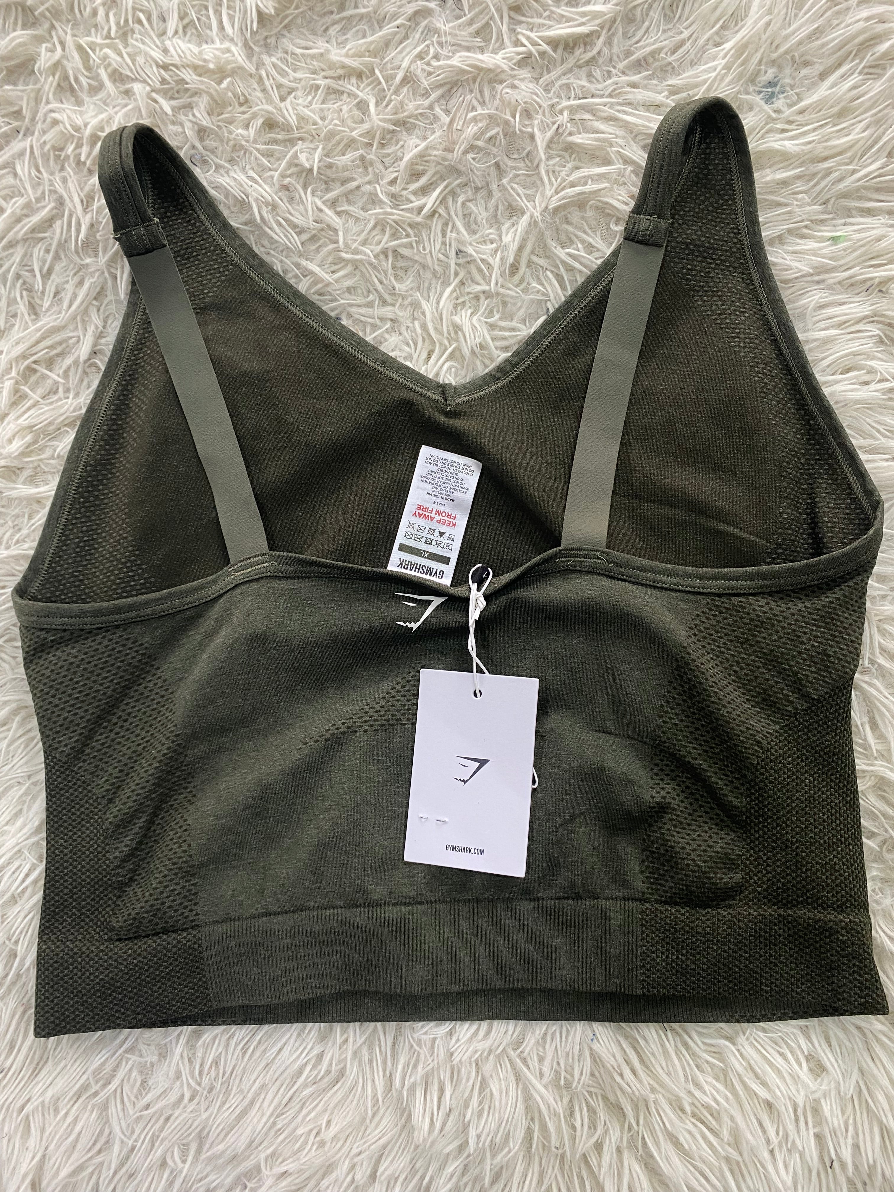 Top Deportivo (GYMSHARK)