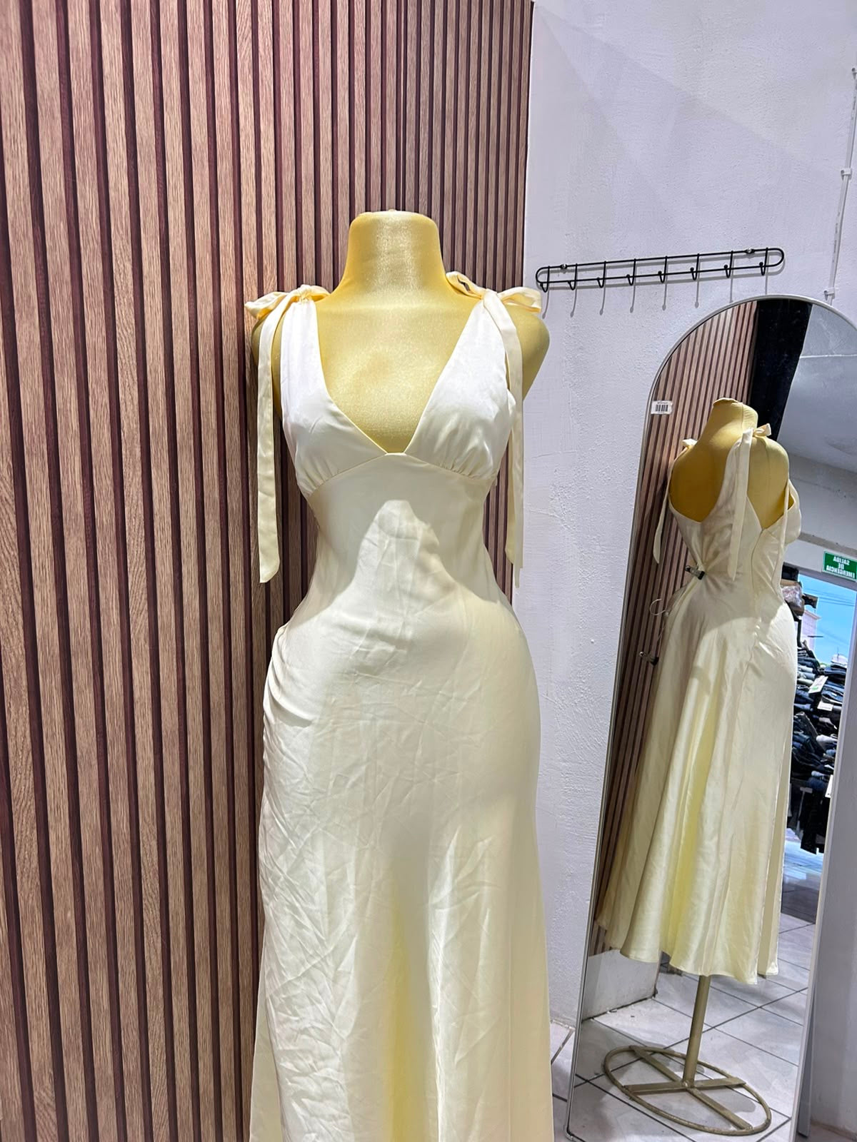 VESTIDO LARGO ZARA