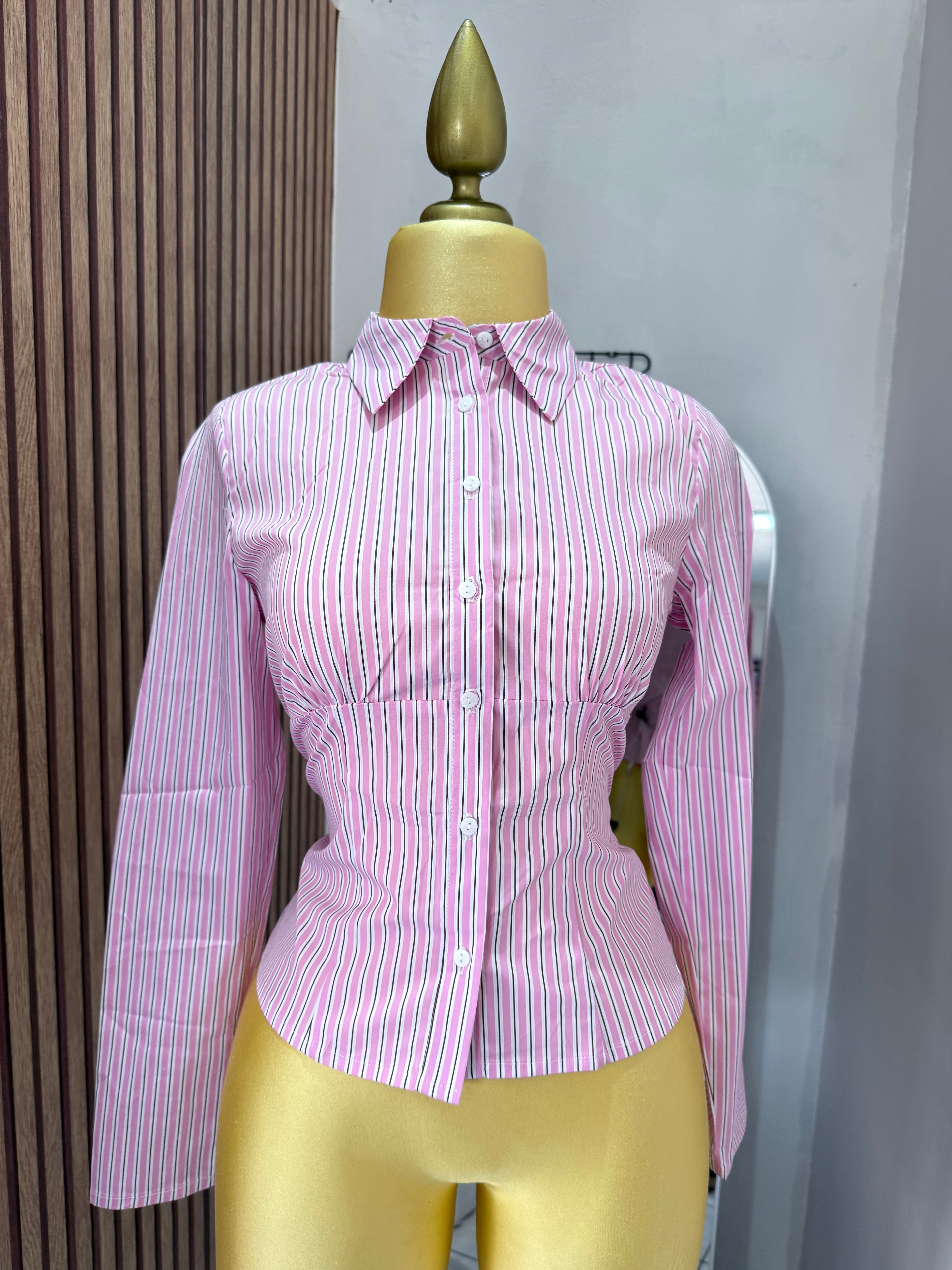 Blusa con cuello