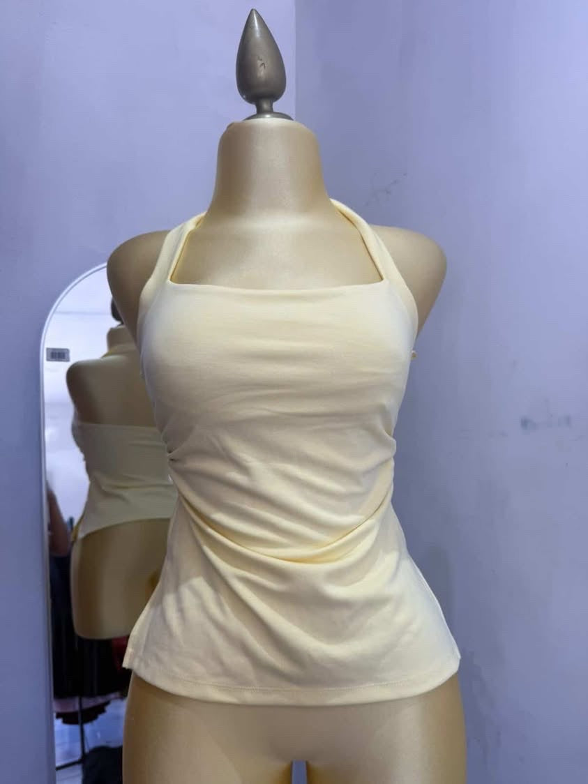 Blusa halter (BERSHKA)