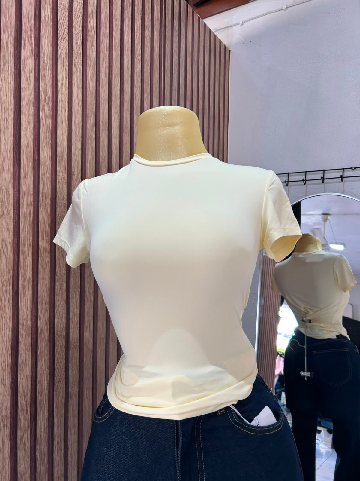 BLUSA BASIC HYM