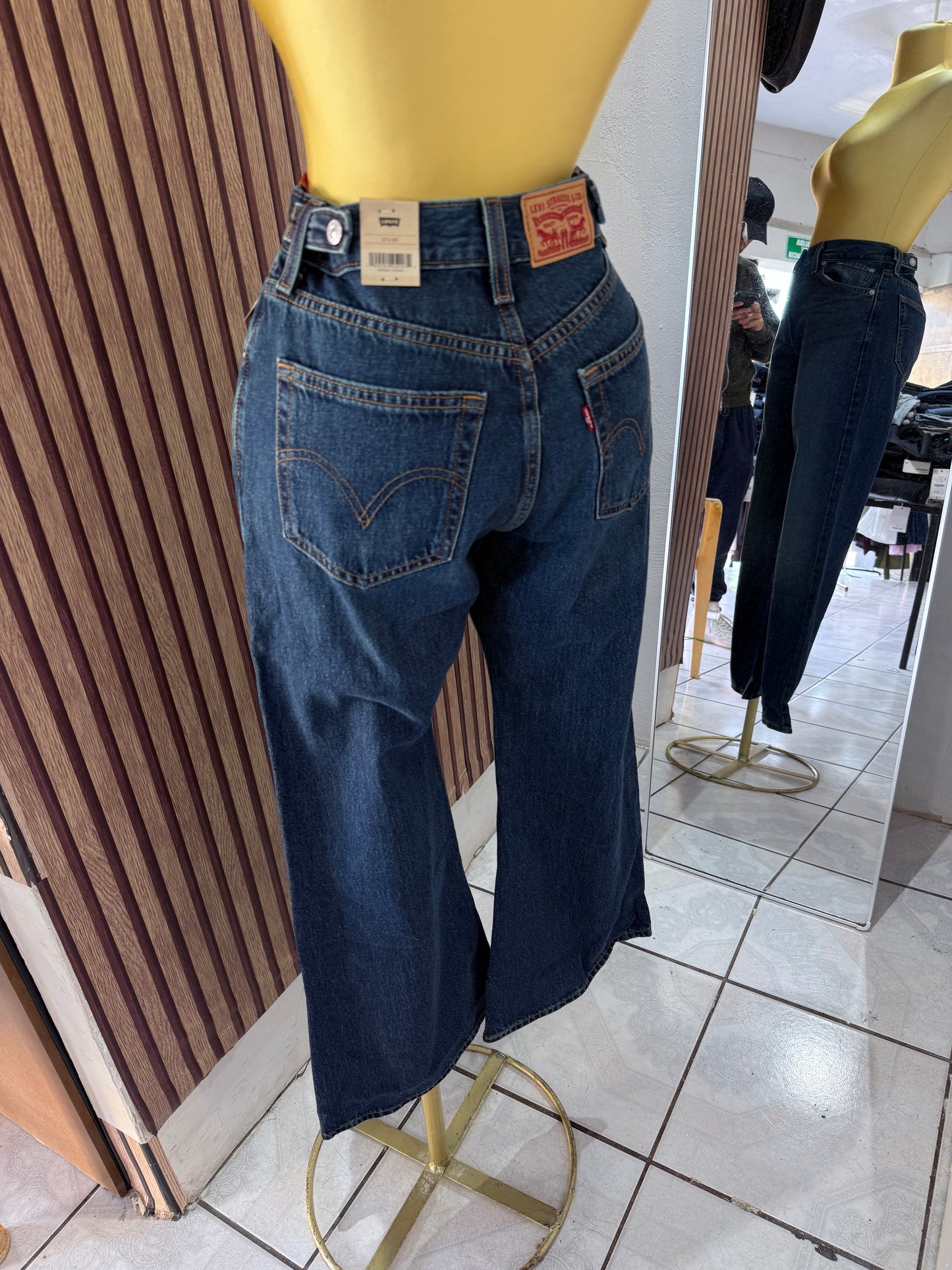 JEANS LEVIS CINCH FLARE