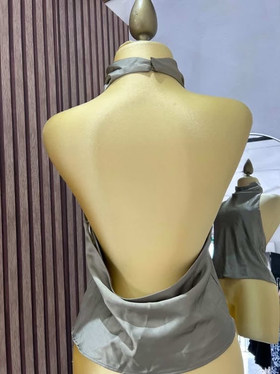 Blusa halter (ZARA)