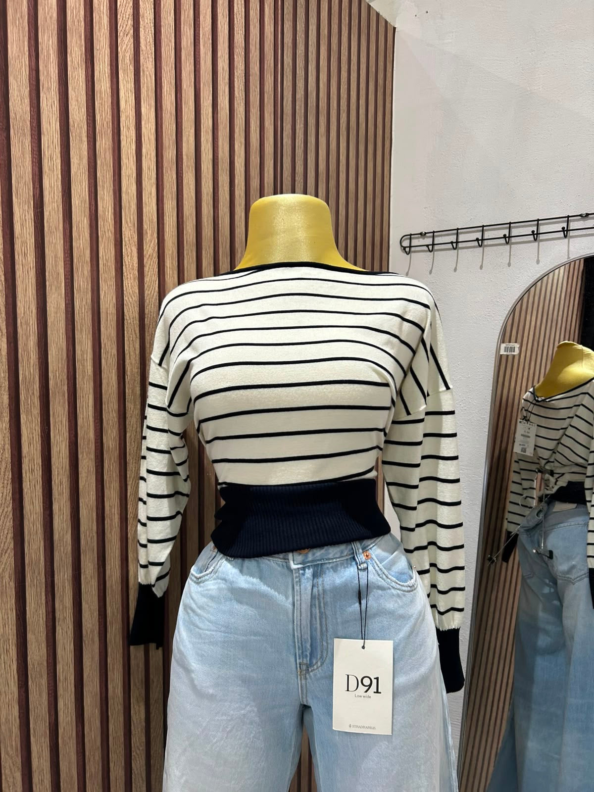 BLUSA MANGA LARGA BERSHKA
