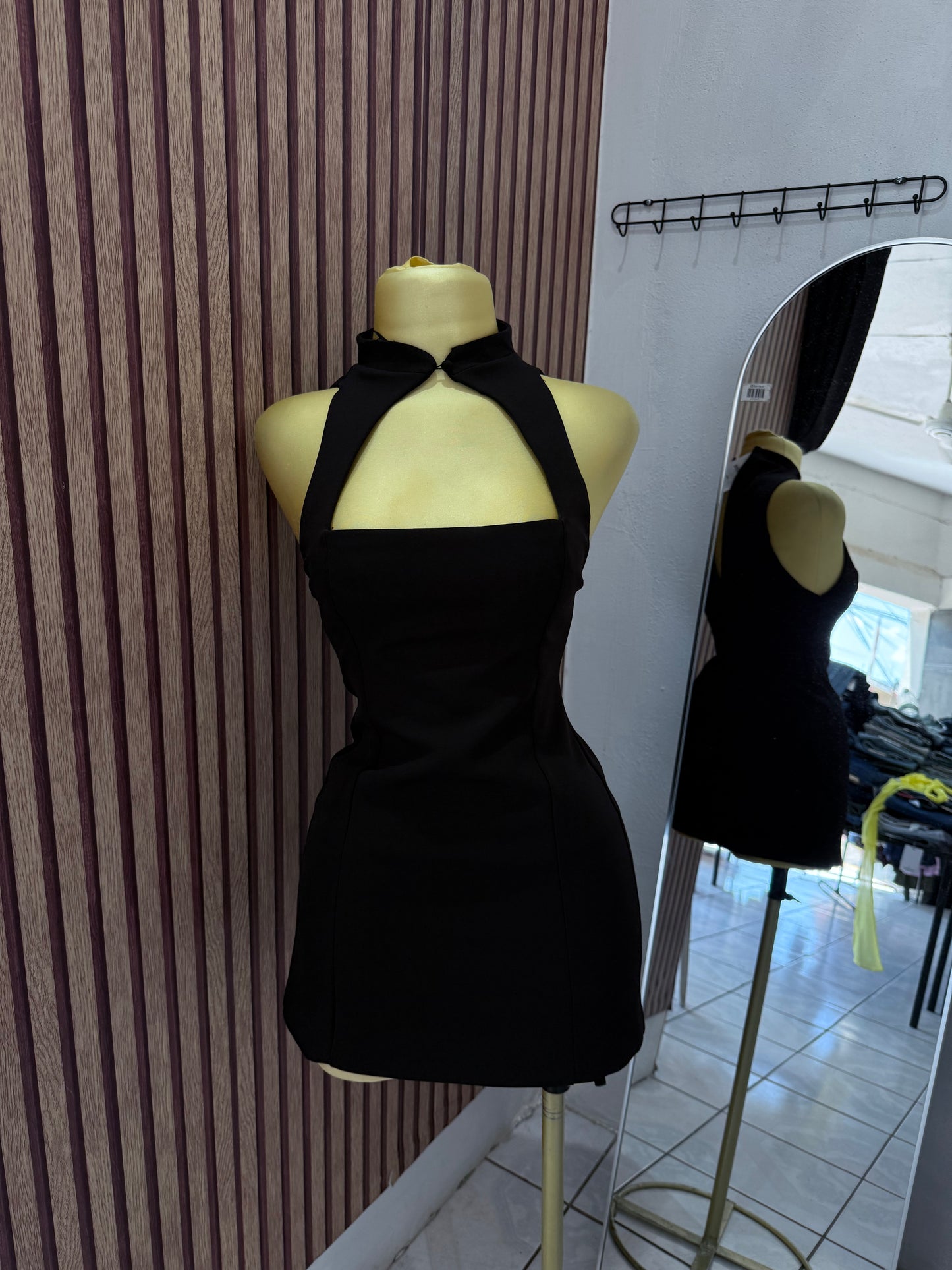 VESTIDO CORTO ZARA