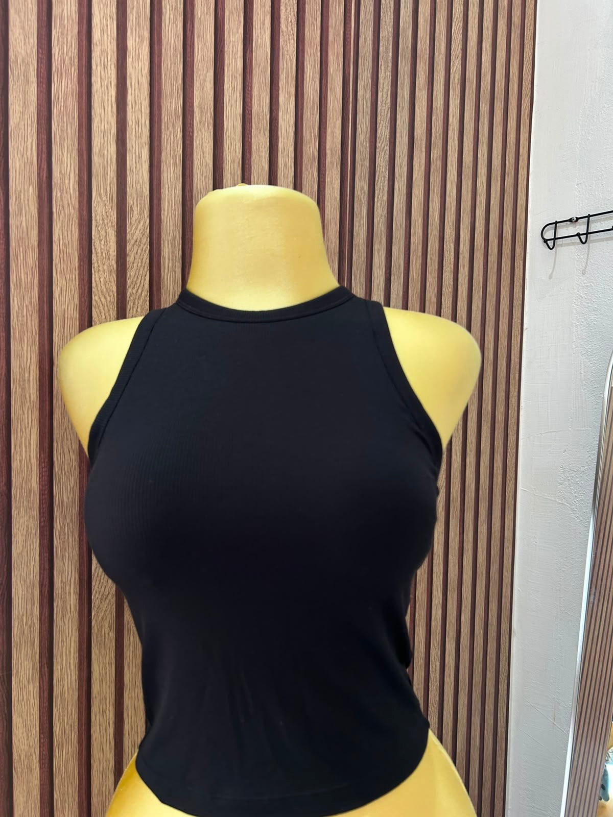 TOP DEPORTIVO OYSHO