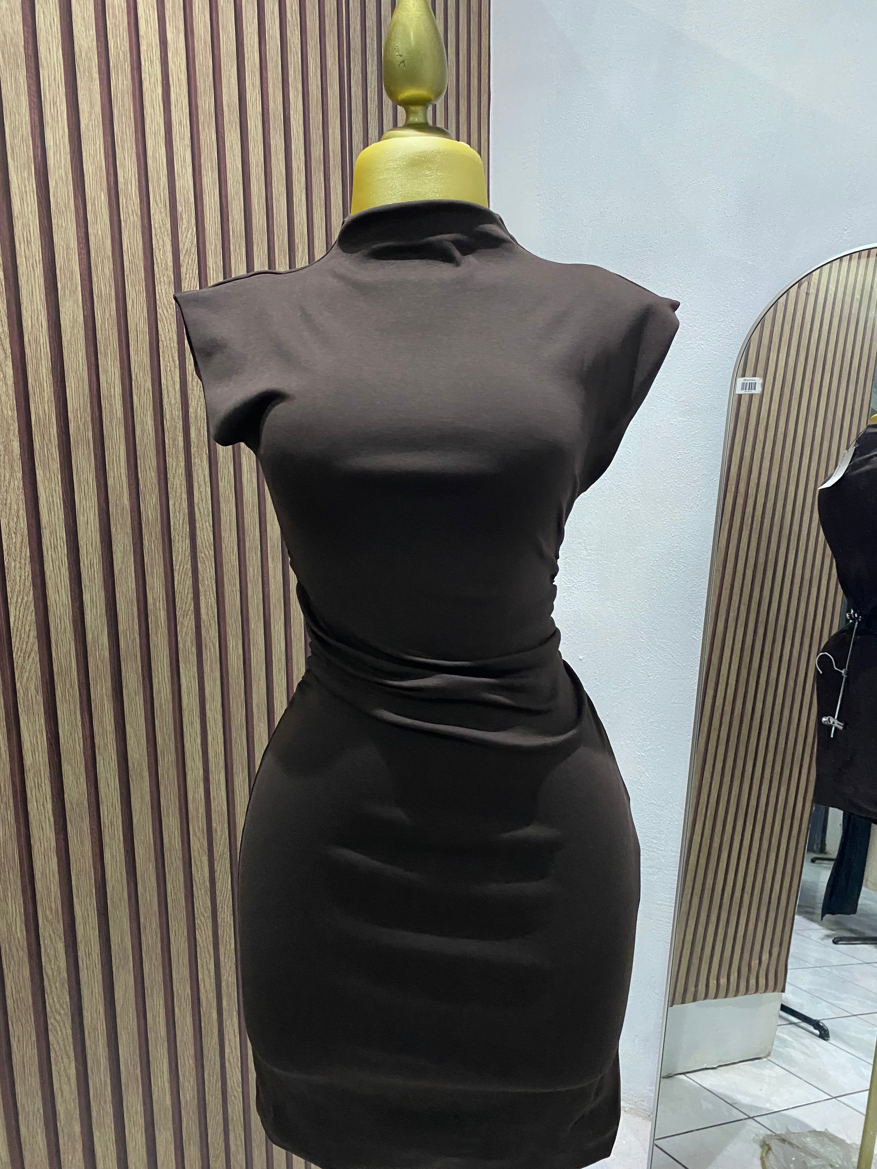 Vestido (STRADIVARIUS)
