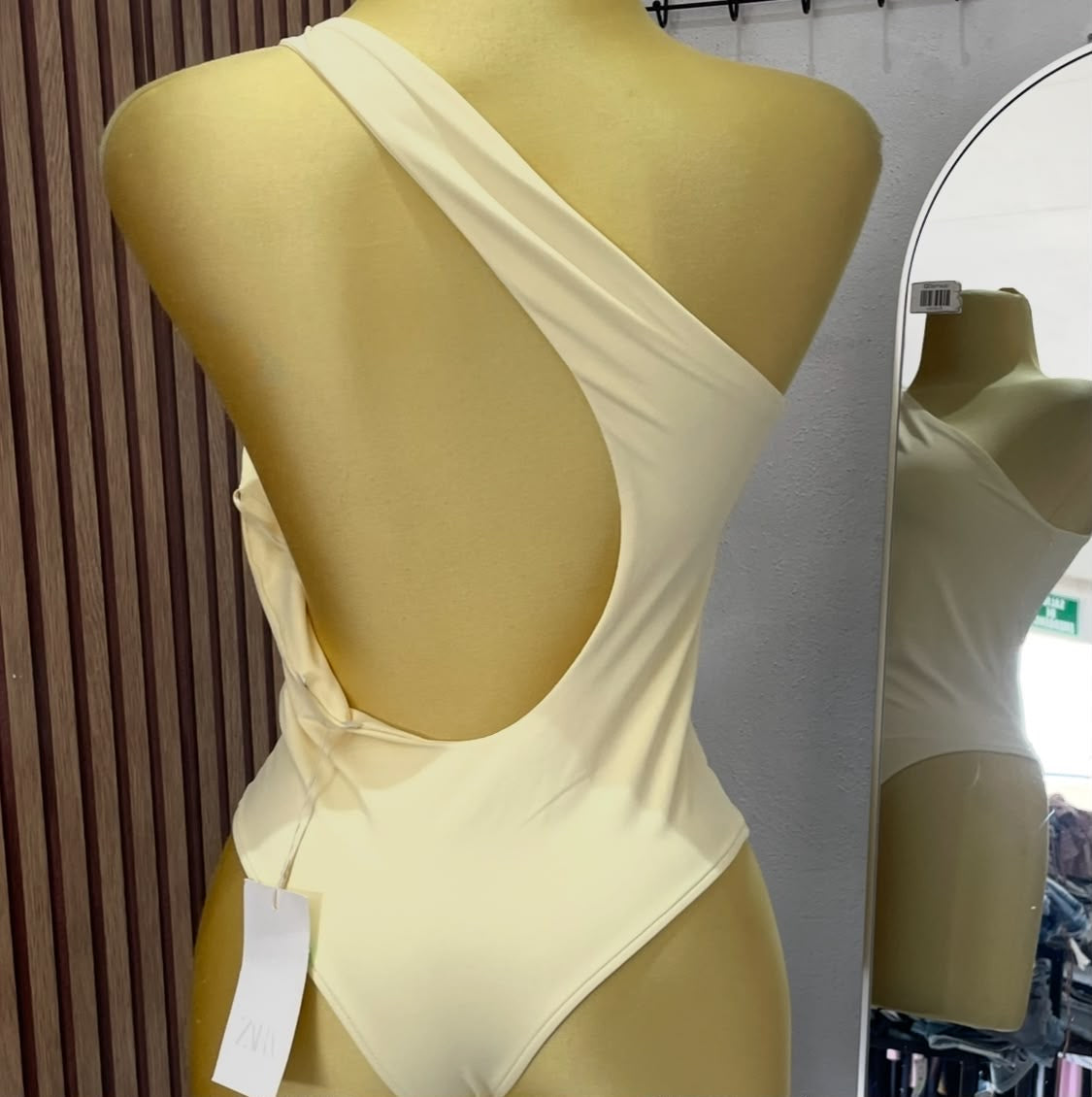 Body Zara