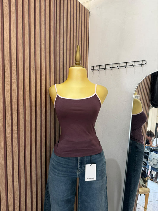 Blusa de tirante básica BERSHKA