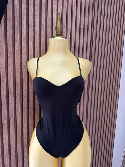 BODY NEGRO STRADIVARIUS