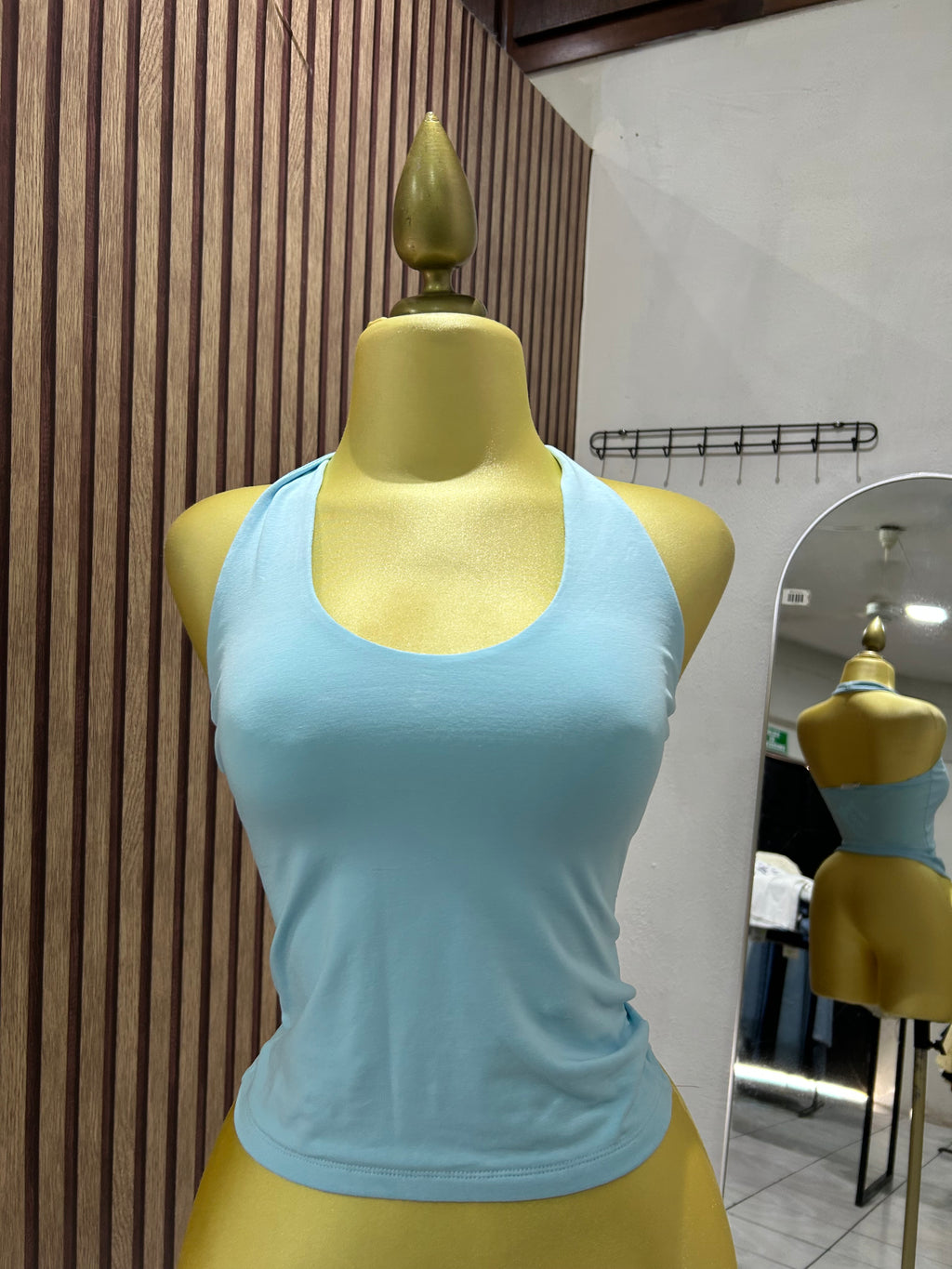 Blusa halter