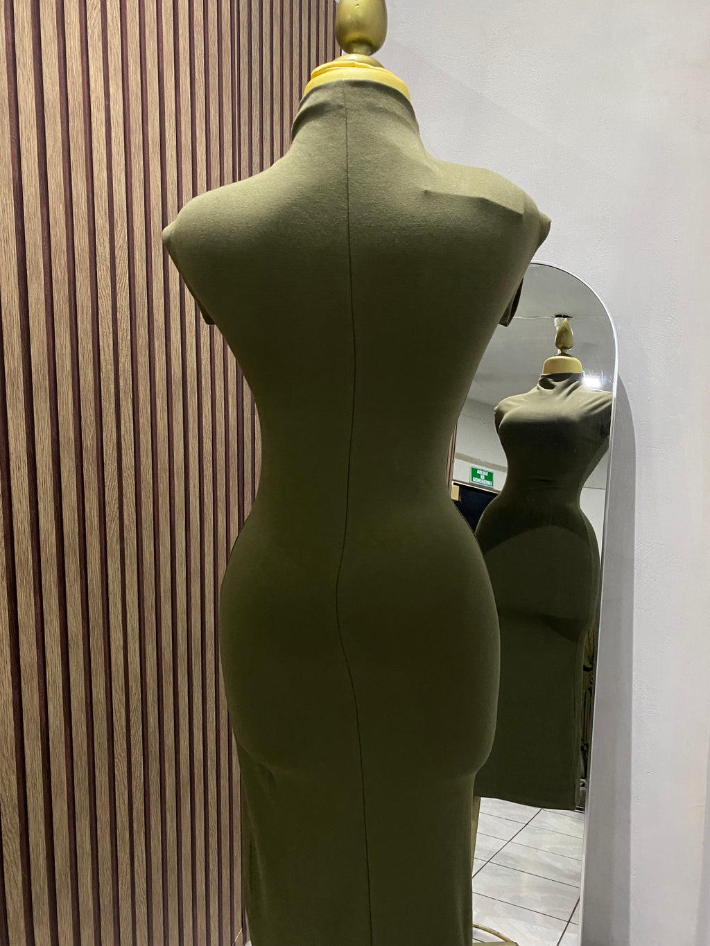 Vestido (PULLBEAR)