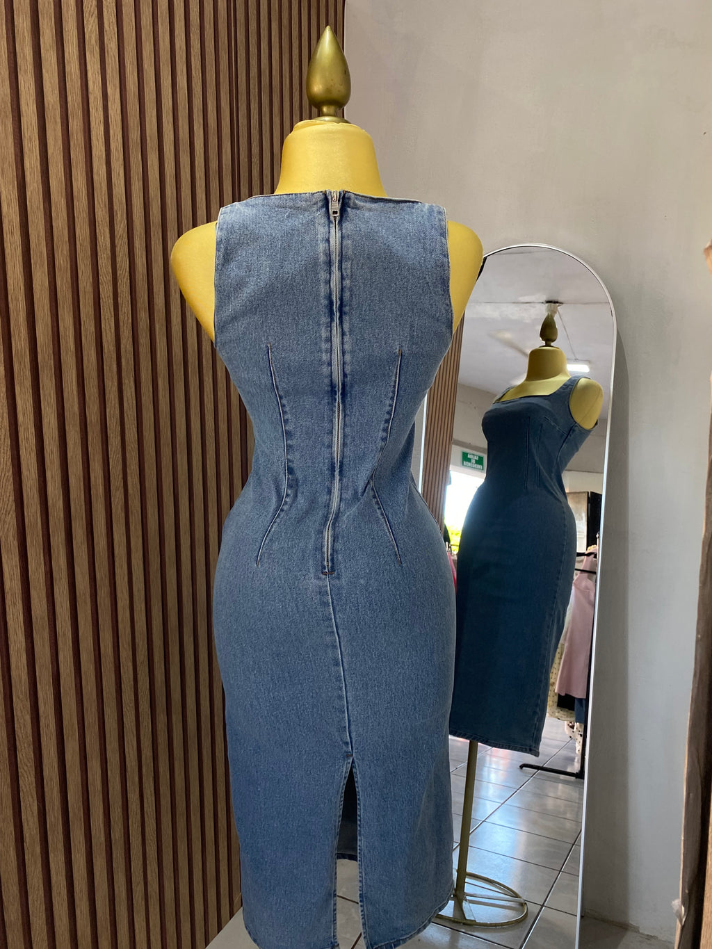 Vestido (PULLBEAR)