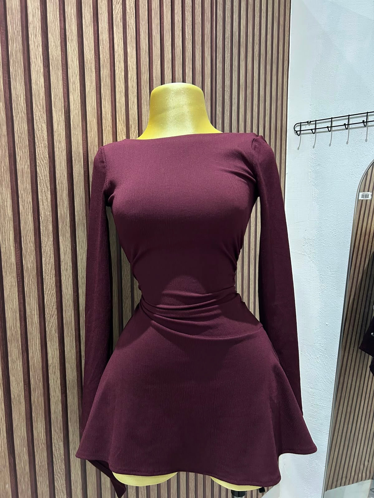 VESTIDO CORTO BERSHKA