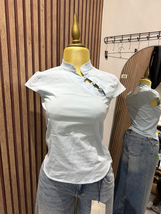 Blusa azul claro Pull&Bear