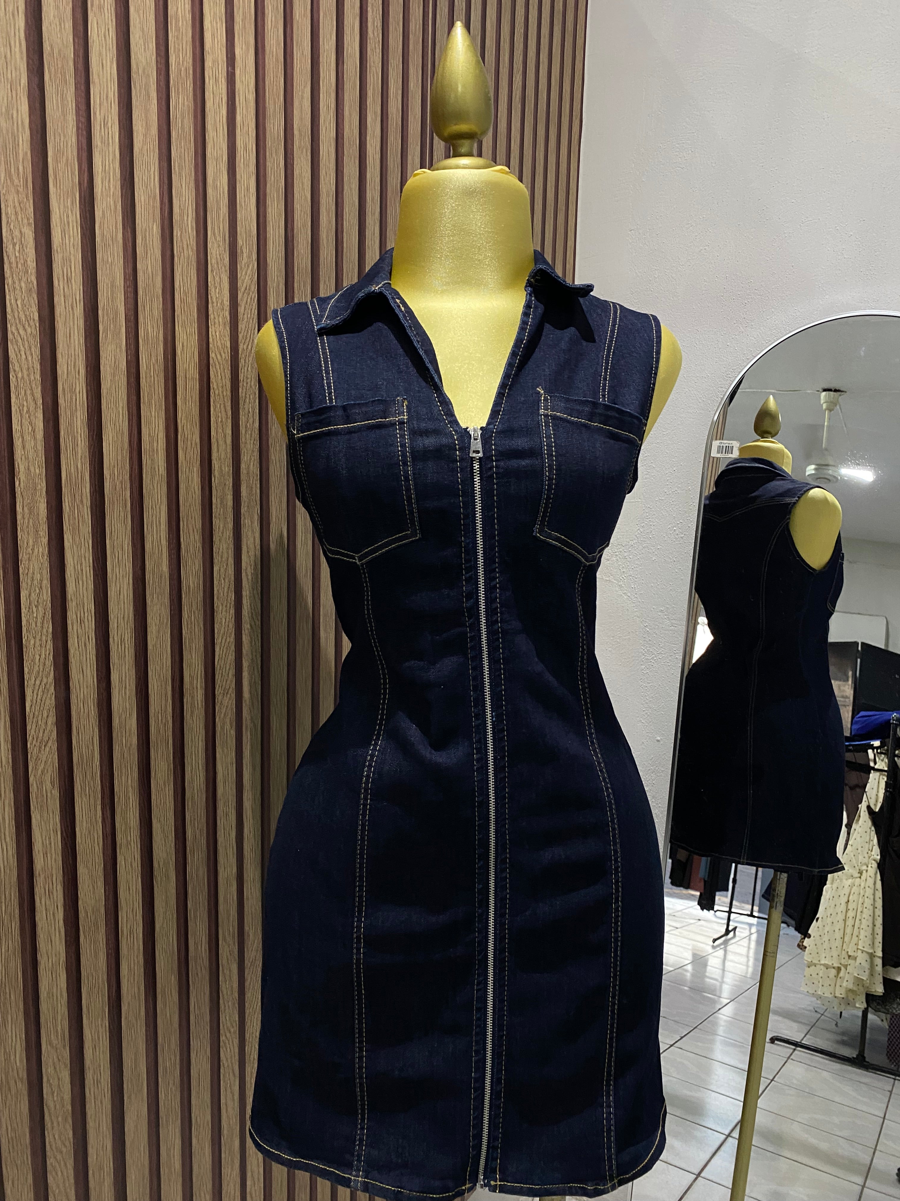 Vestido (STRADIVARIUS)