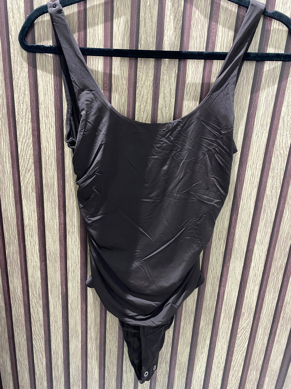 Body (STRADIVARIUS)