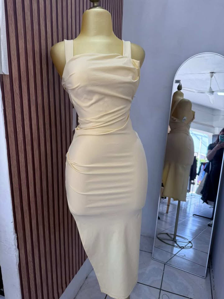 Vestido (ZARA)