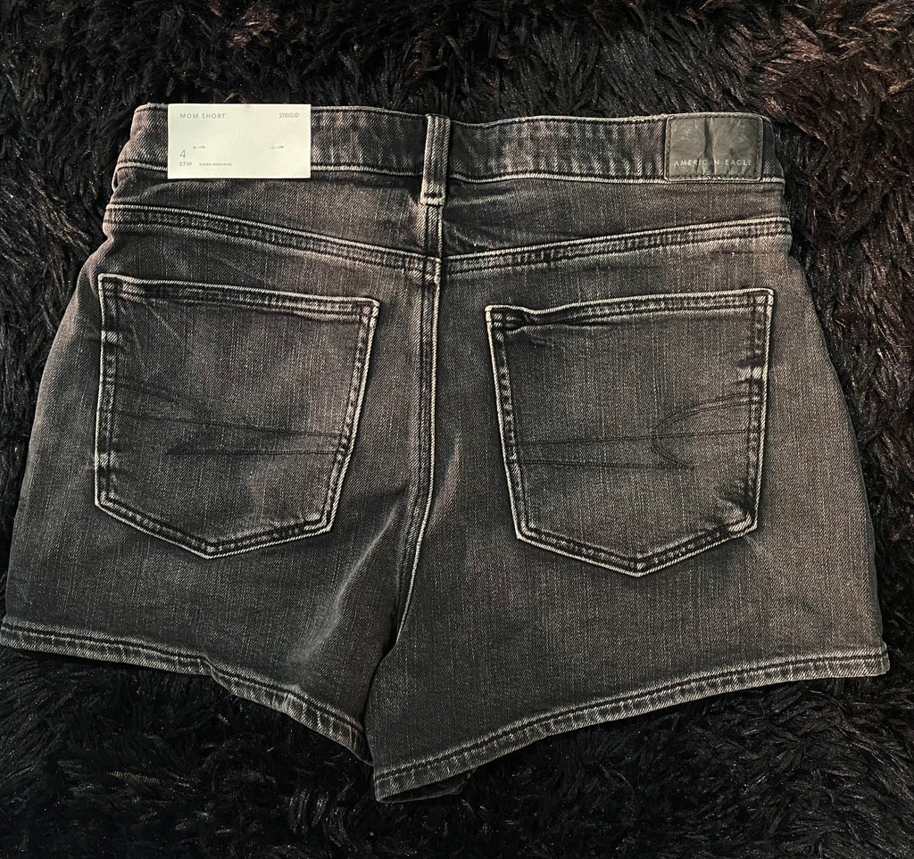Short (AE)
