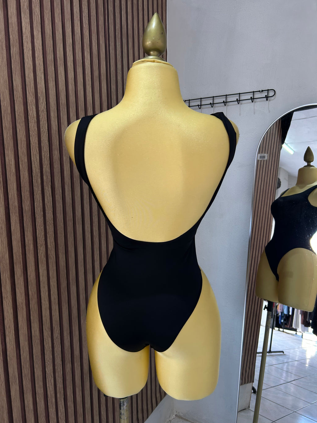 Body (PULLBEAR)