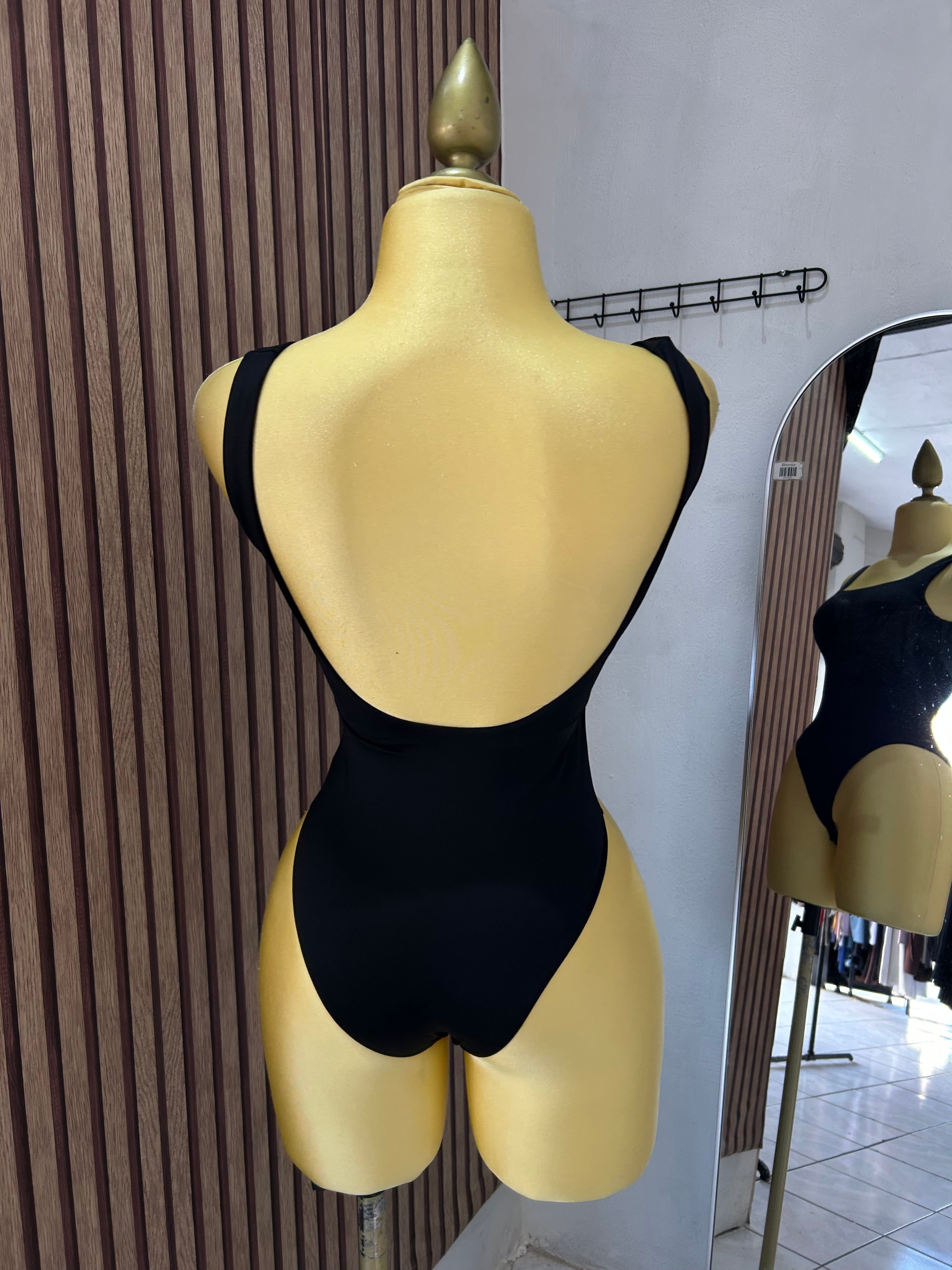 Body (PULLBEAR)