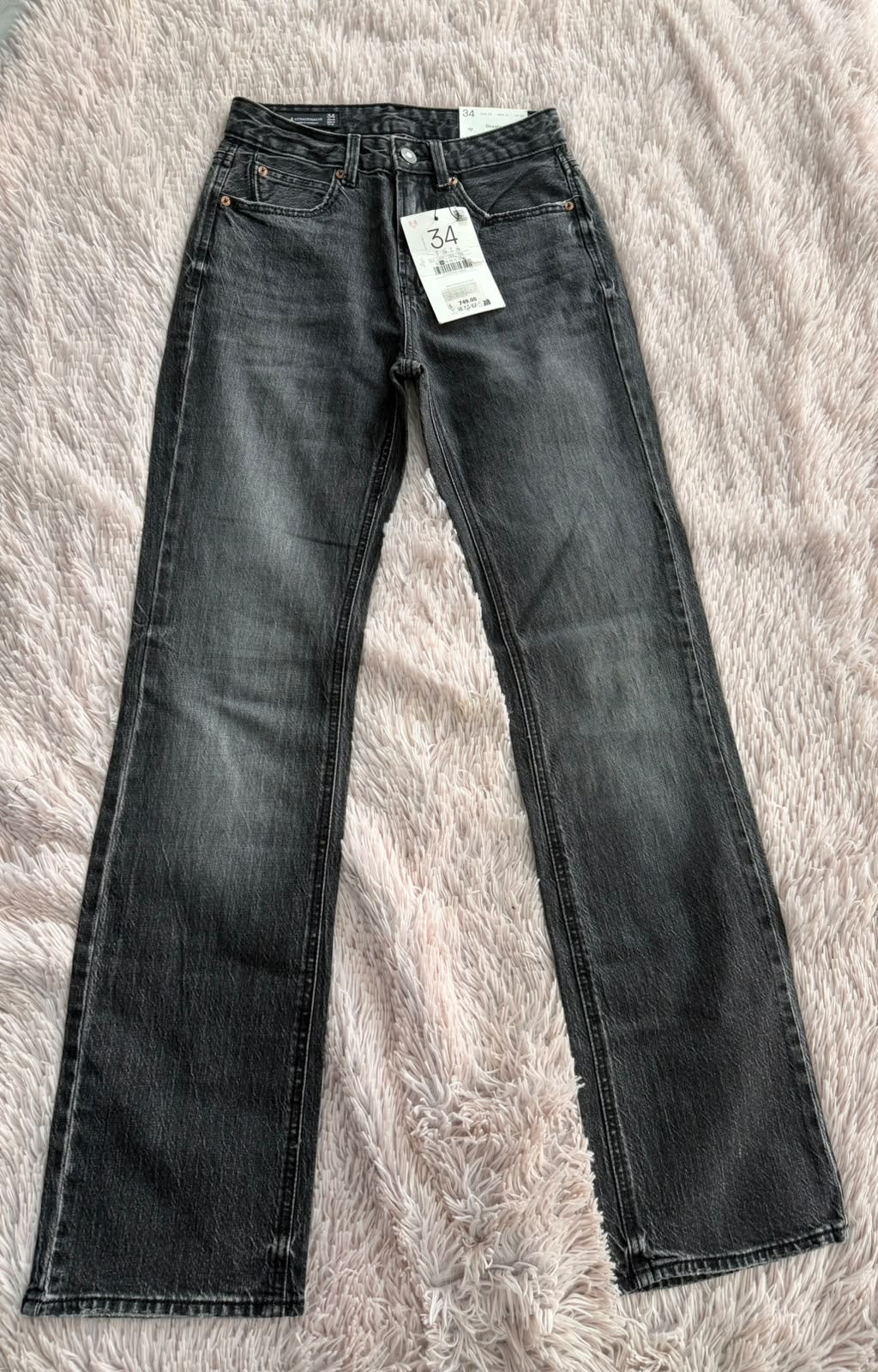 Jeans gris oscuro rectos Stradivarius