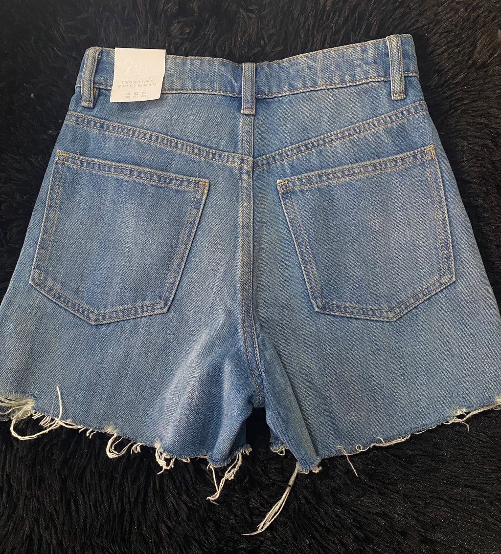Shorts (ZARA)