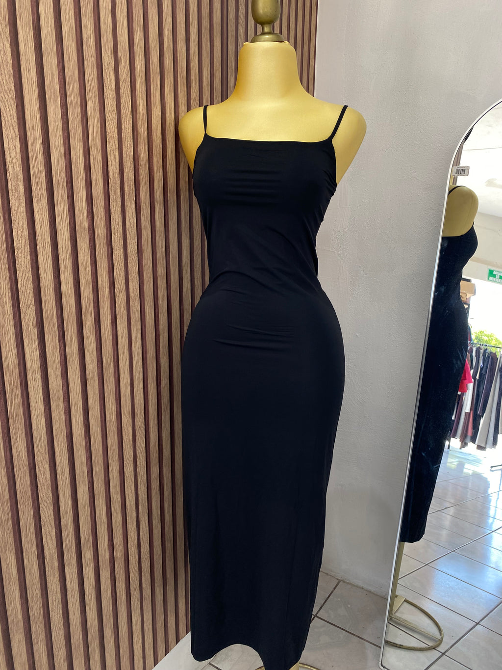 Vestido (PULLBEAR)