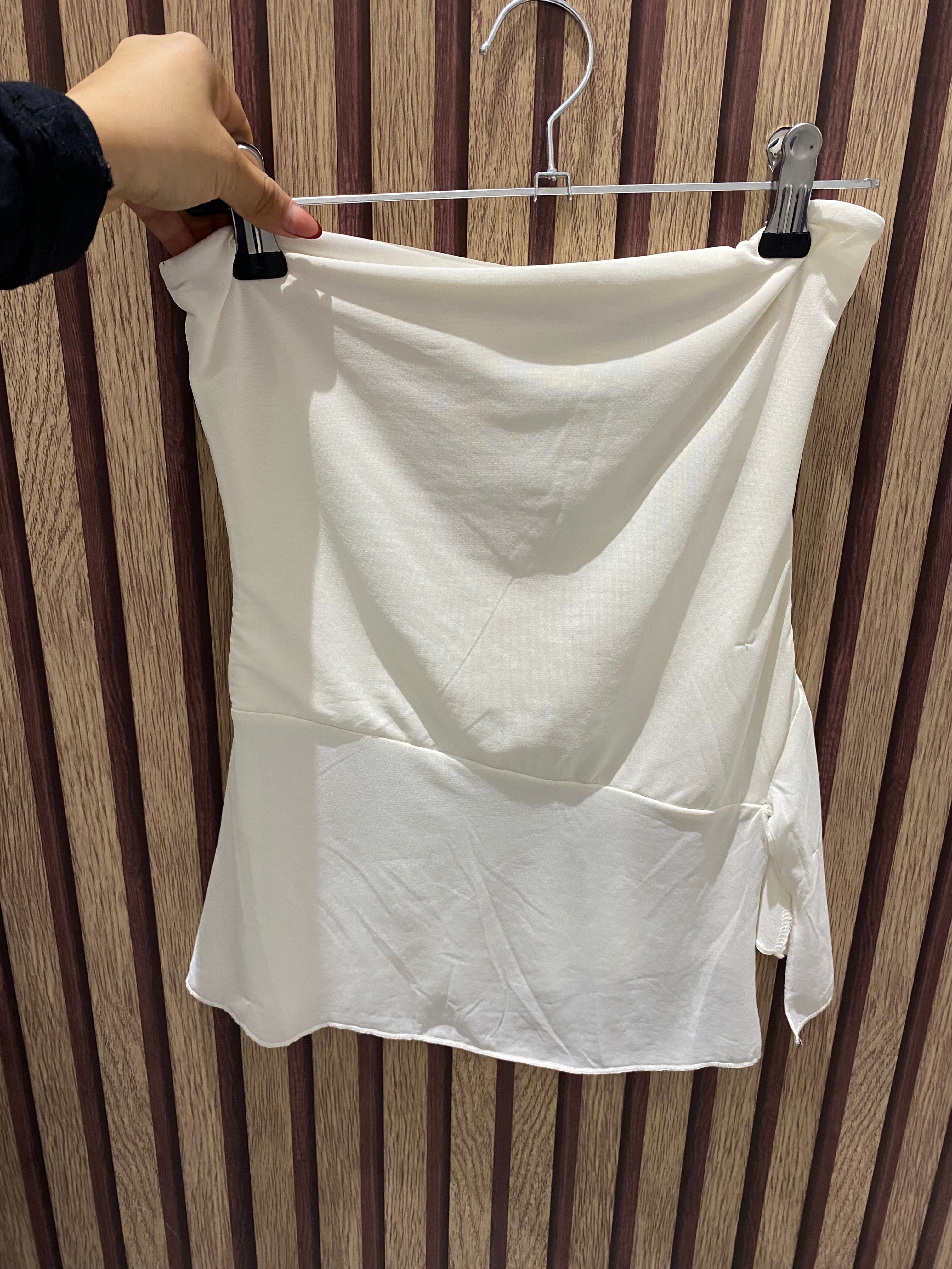 Top (BERSHKA)