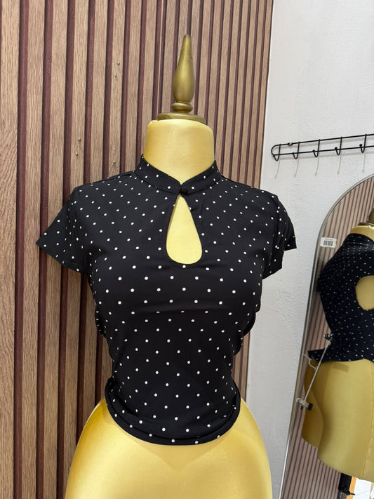 Blusa de puntos hym