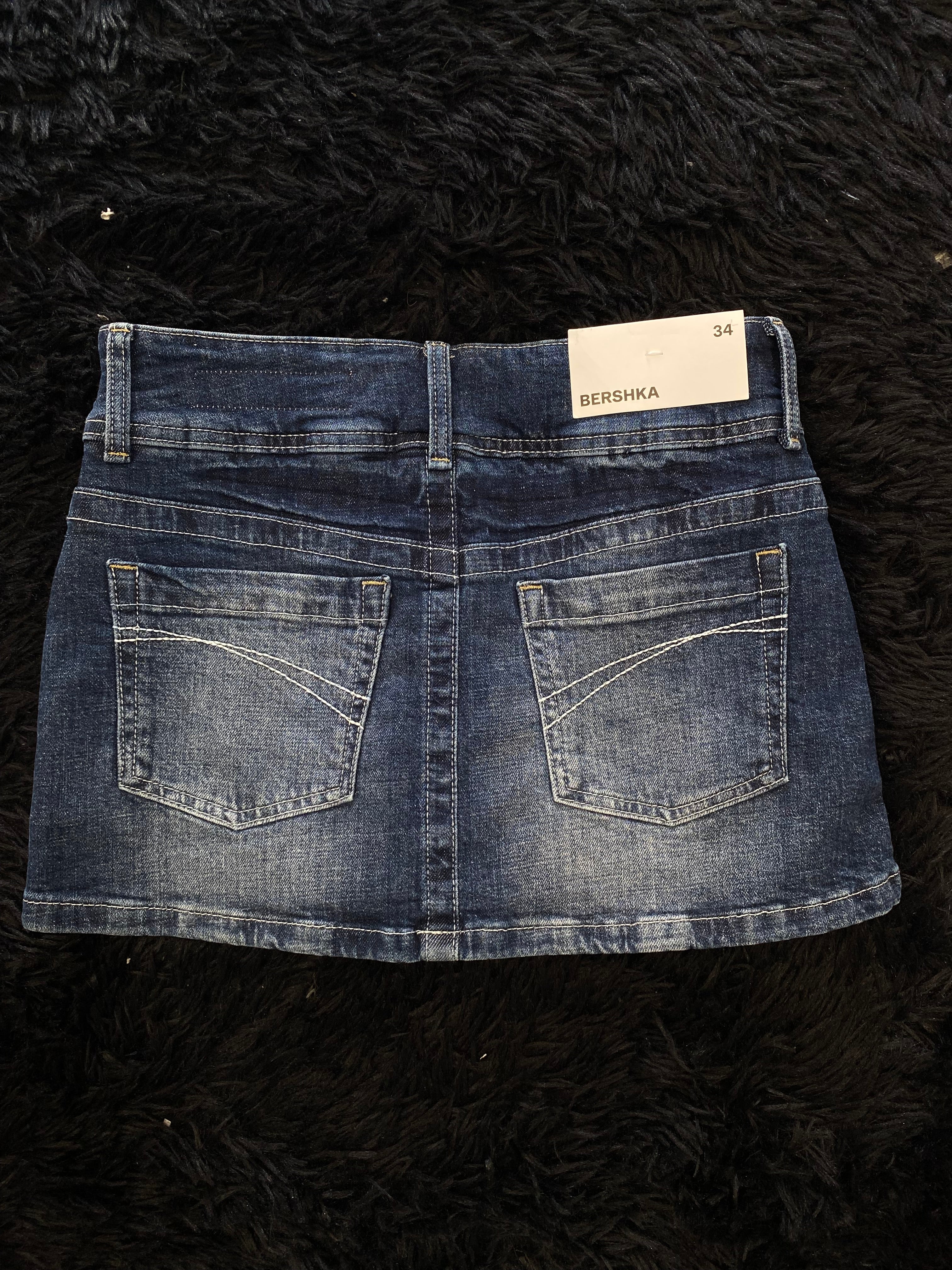 Falda (BERSHKA)