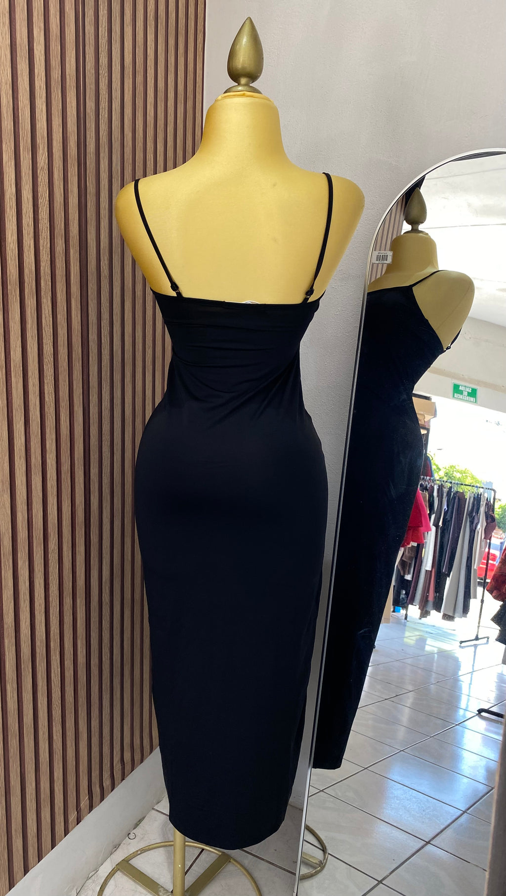 Vestido (PULLBEAR)