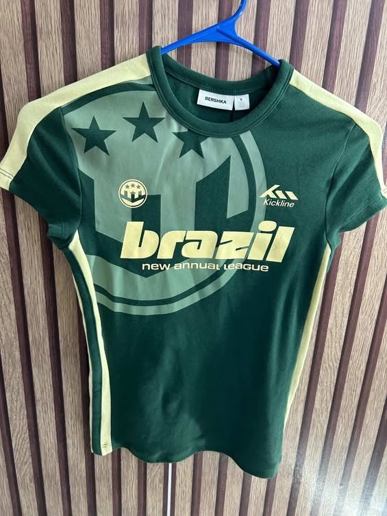 Blusa básica (BERSHKA)