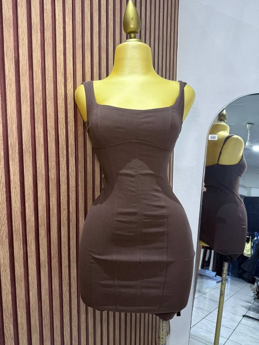 Vestido (BERSHKA)