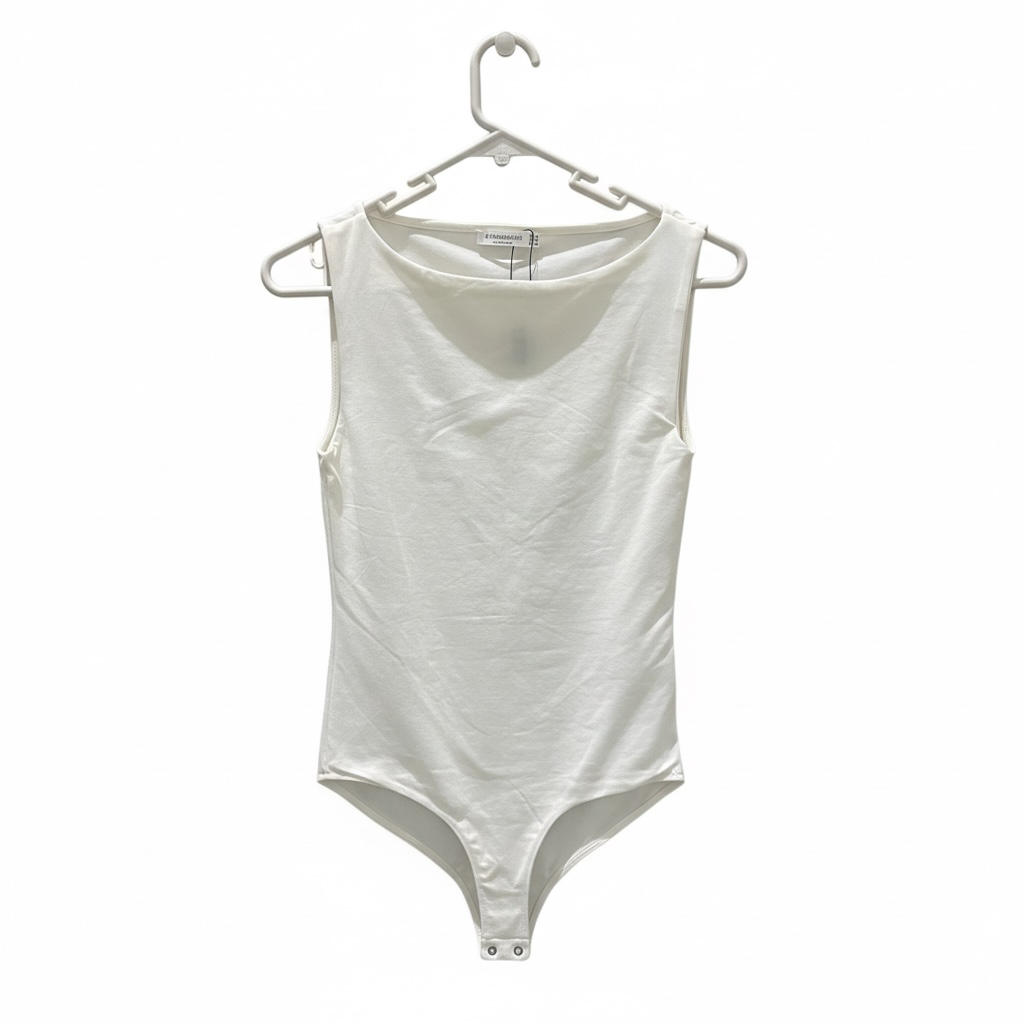 Body (STRADIVARIUS)