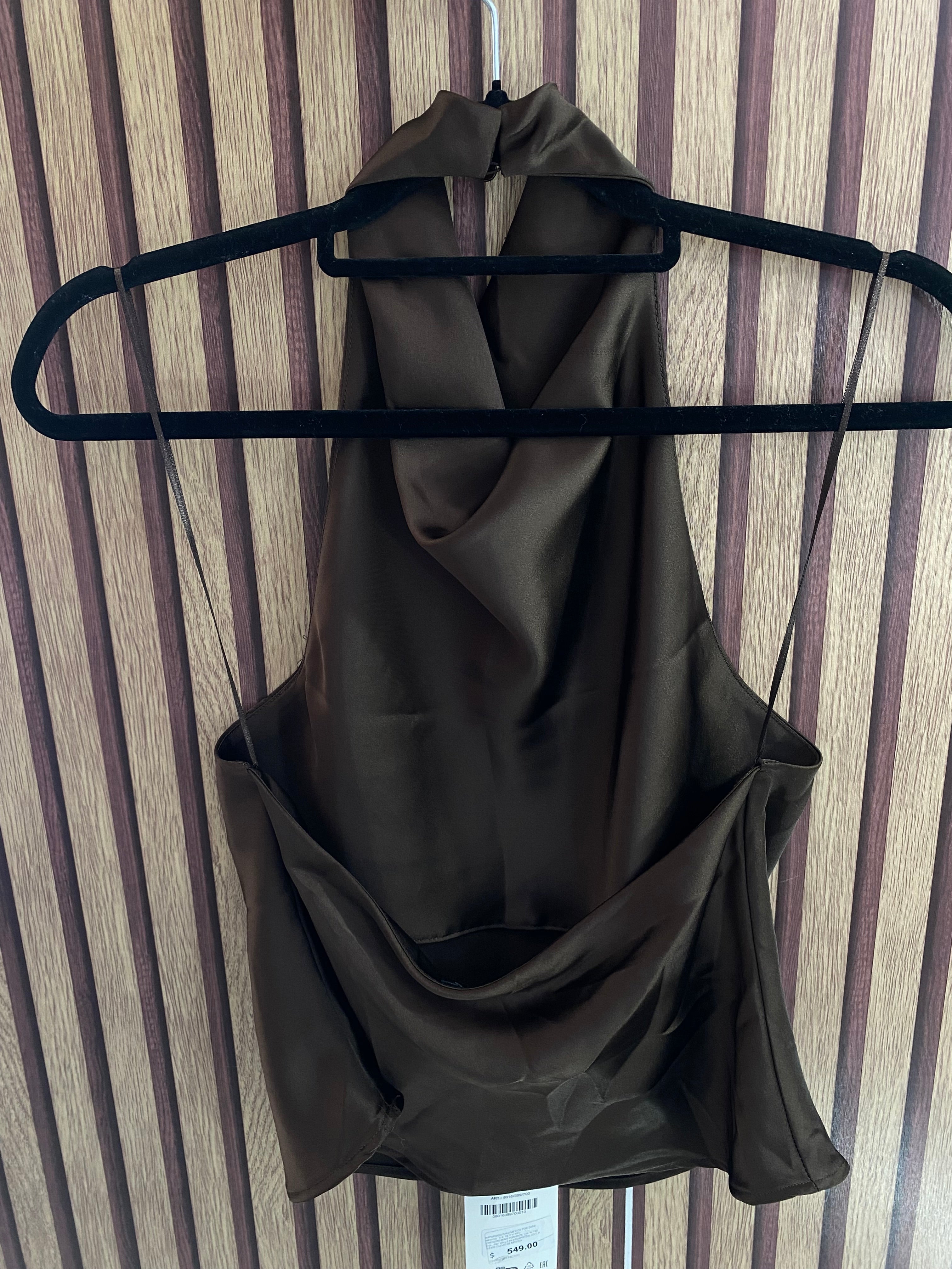 Blusa halter (STRADIVARIUS)