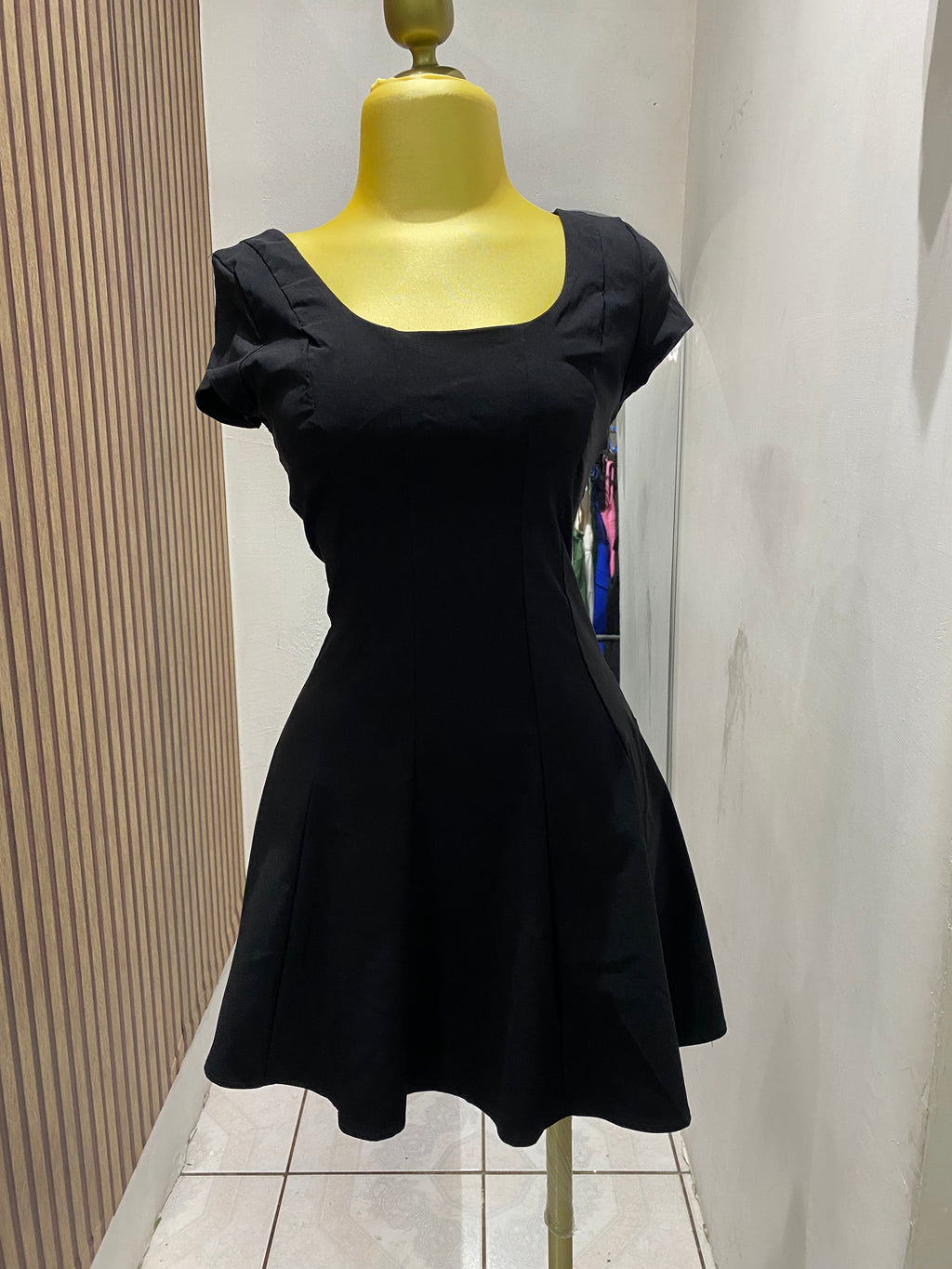 Vestido (BERSHKA)