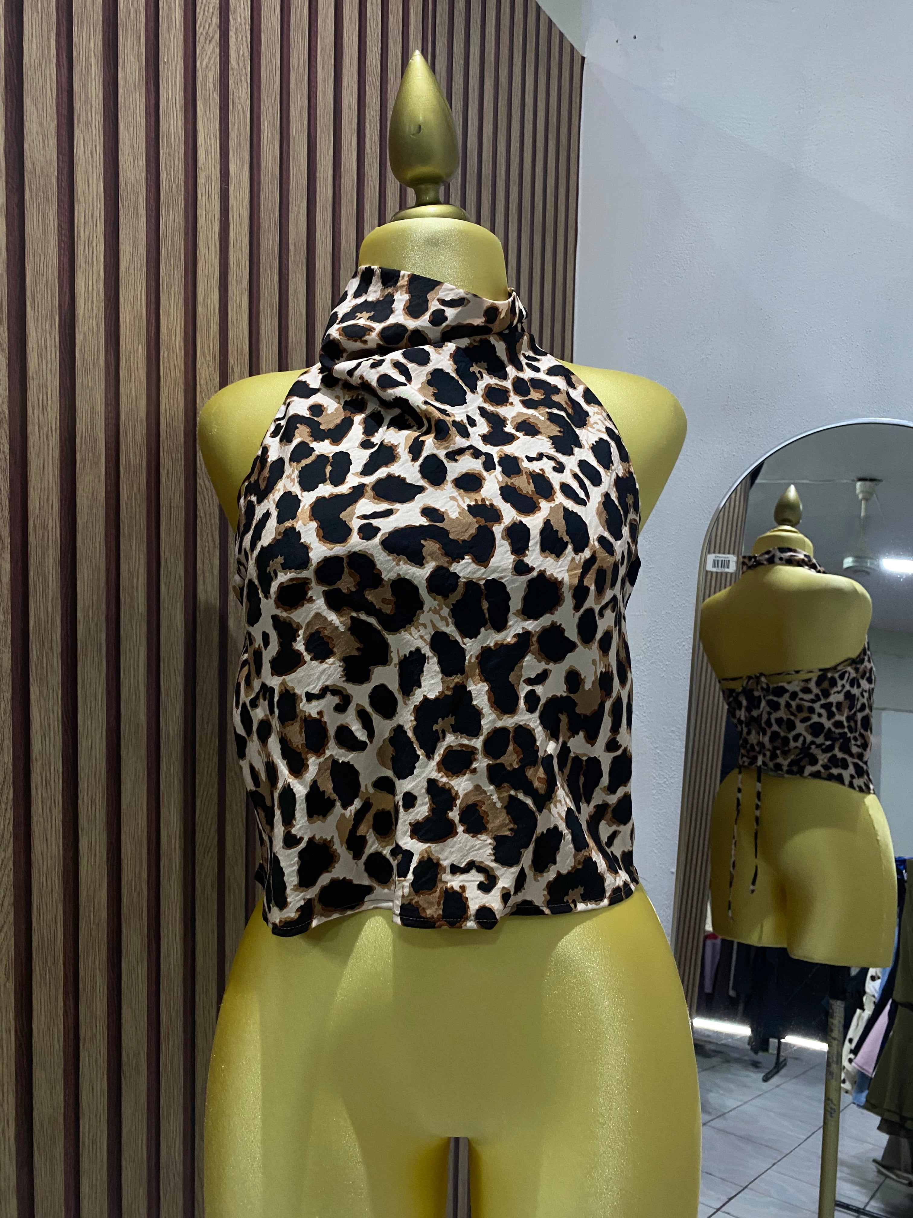 Blusa halter (STRTEEN)