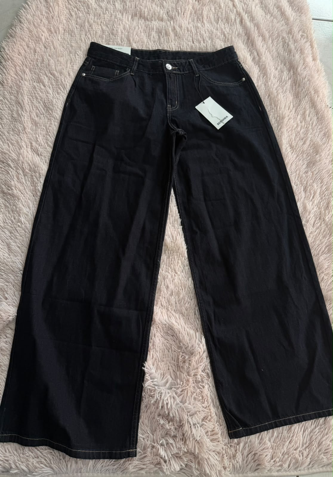 Jeans azul oscuro de pierna ancha Bershka