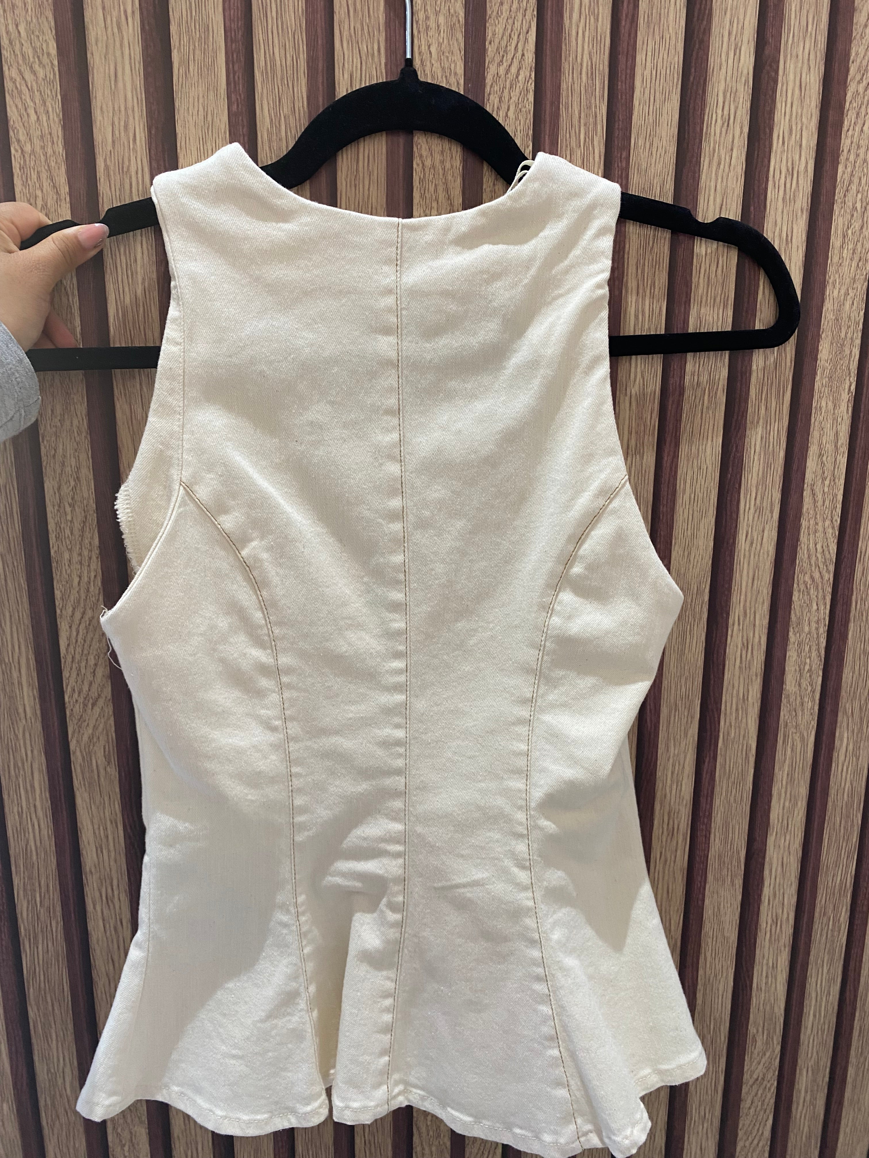 Chaleco (ZARA)