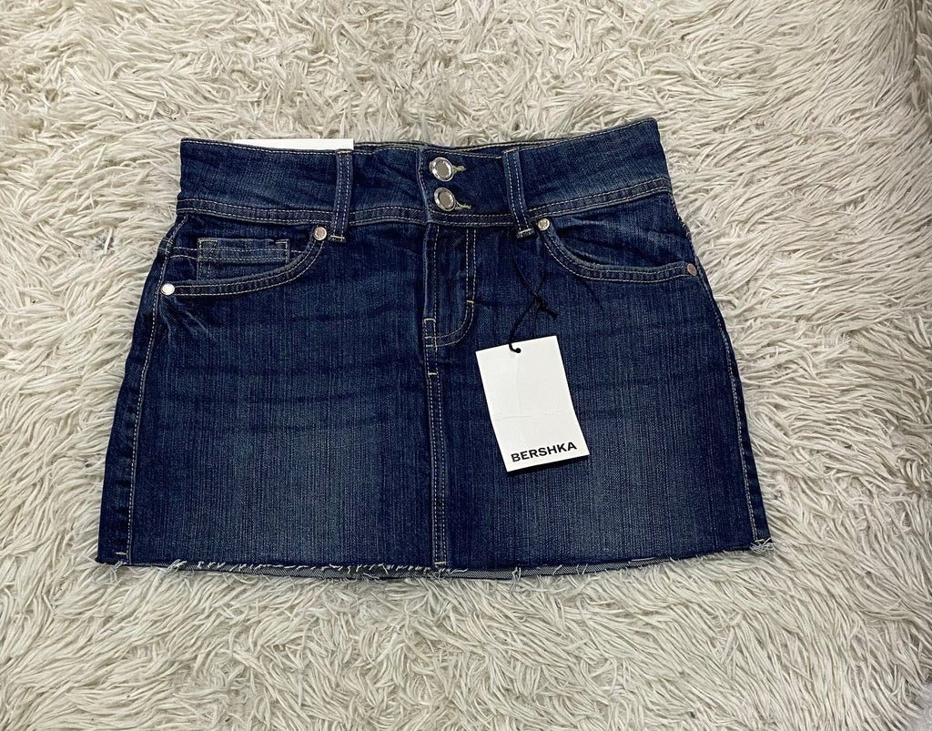 Falda (BERSHKA)