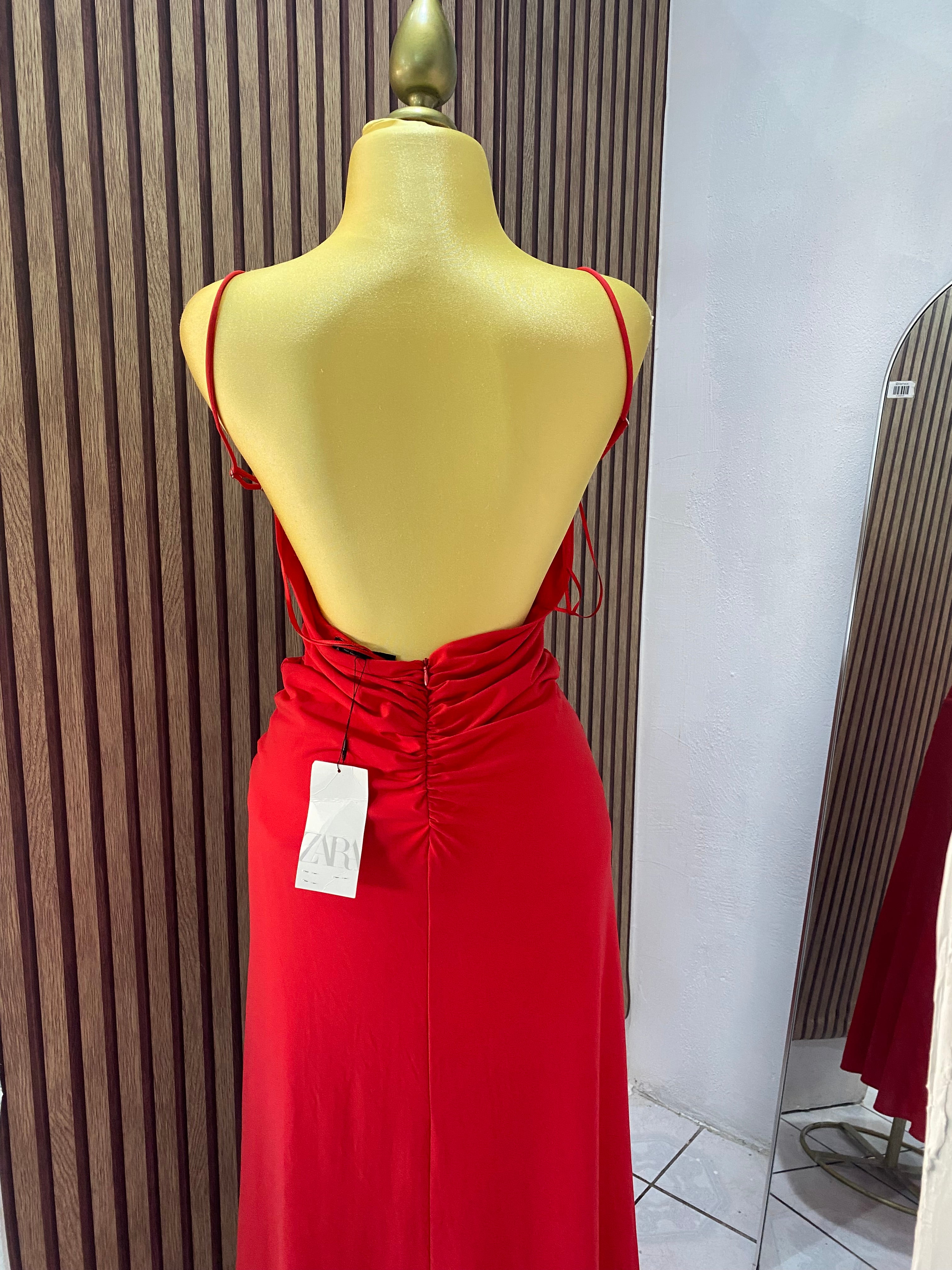 Vestido (ZARA)