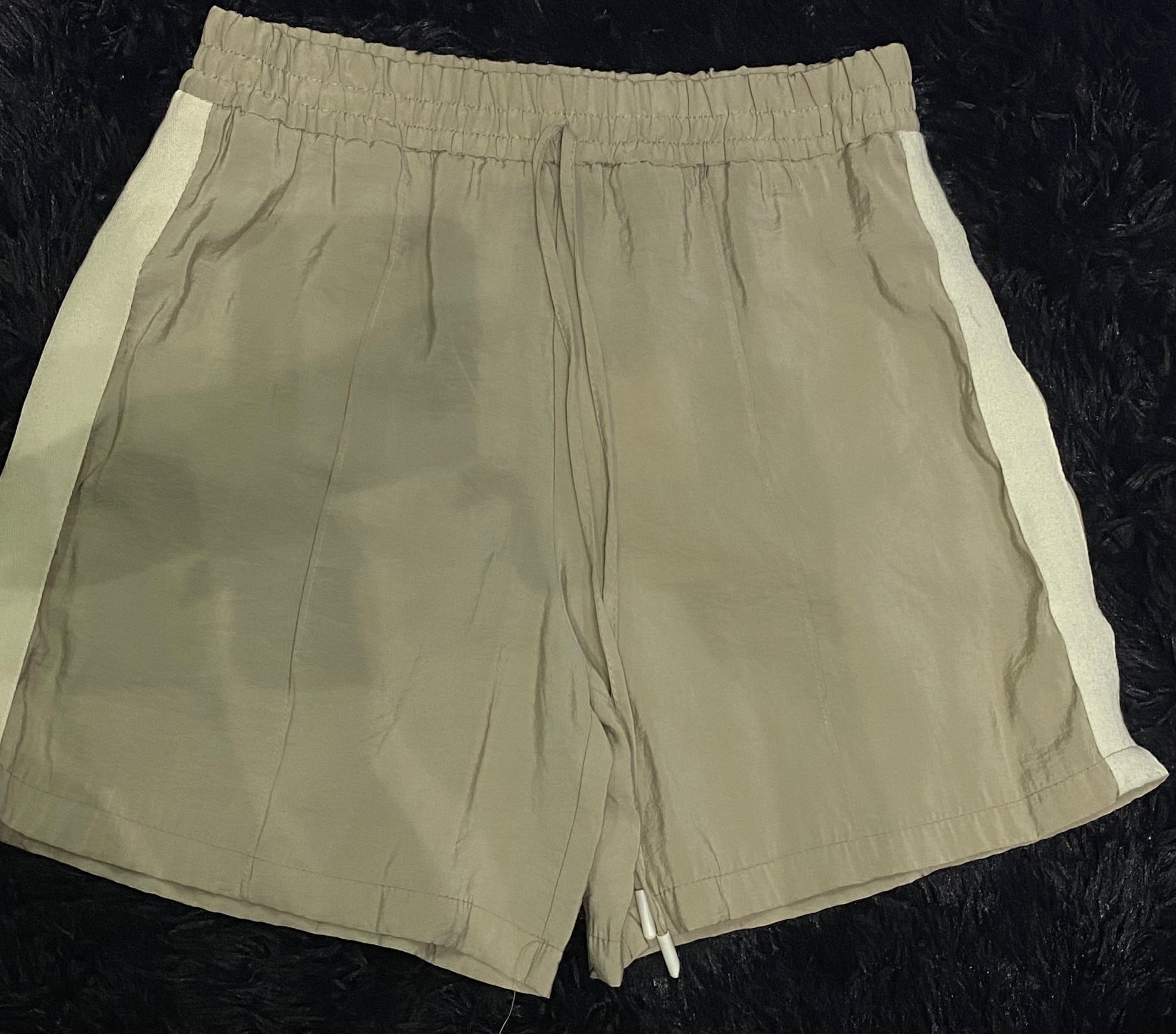 Shorts (ZARA)
